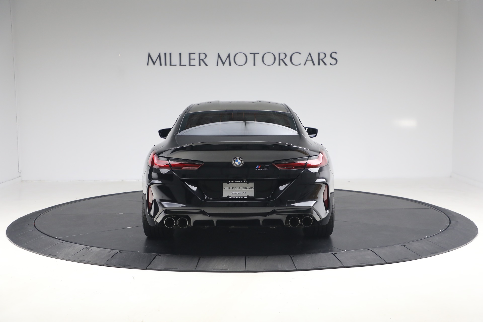 Used-2022-BMW-M8-Competition