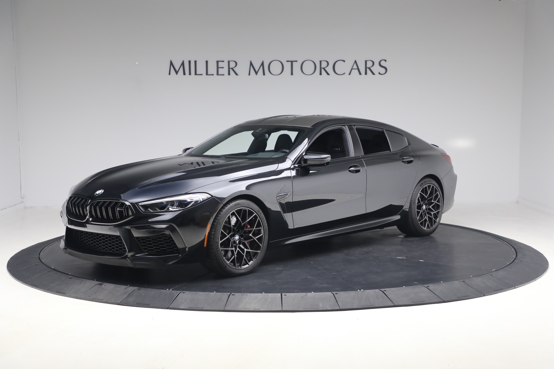 Used-2022-BMW-M8-Competition