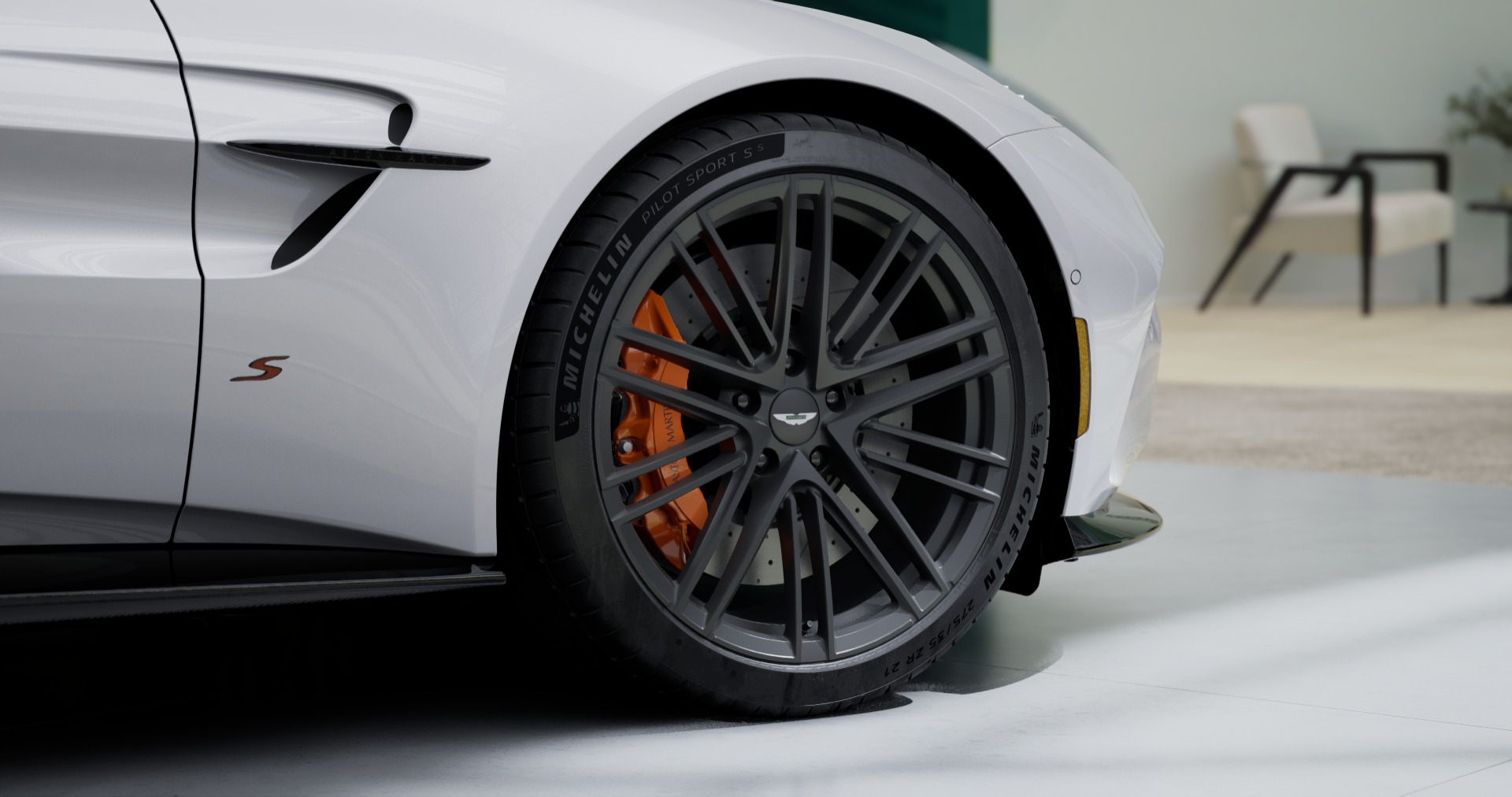 New-2026-Aston-Martin-Vantage-S