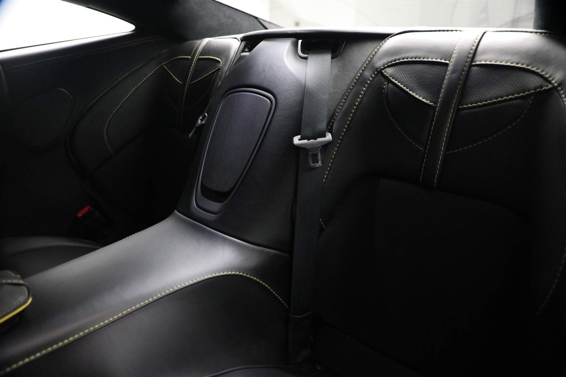 Used-2019-Aston-Martin-DBS-Superleggera