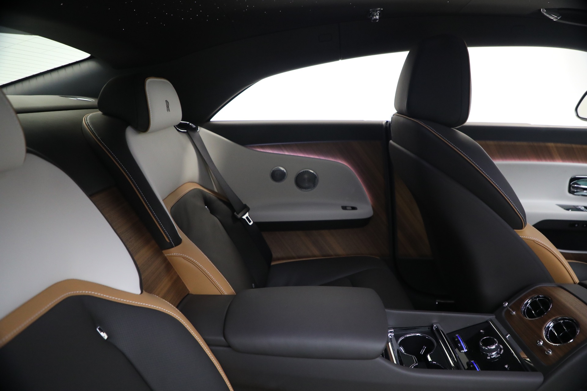 Used-2024-Rolls-Royce-Spectre