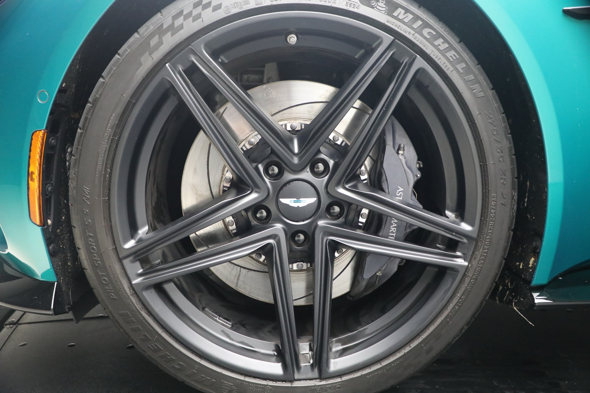 Used-2025-Aston-Martin-Vantage