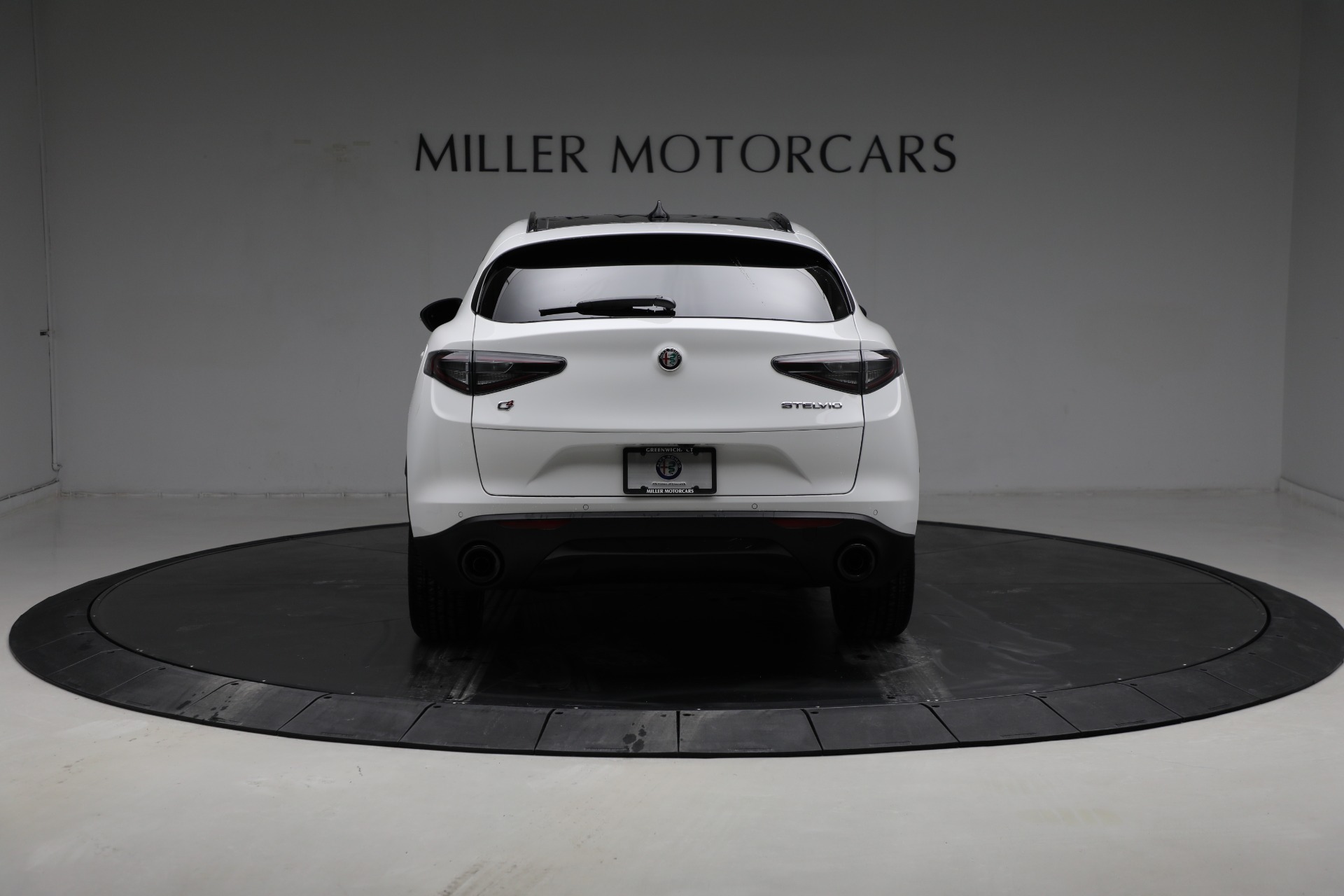 New-2025-Alfa-Romeo-Stelvio
