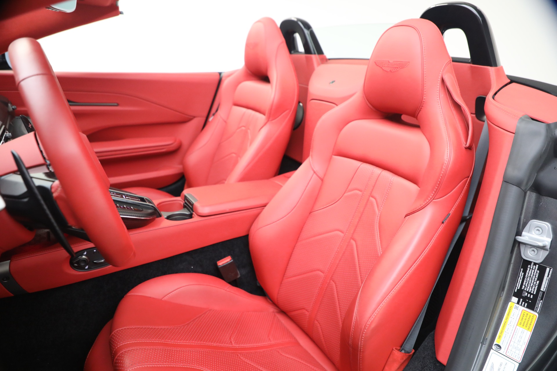 Used-2026-Aston-Martin-Vantage-Roadster