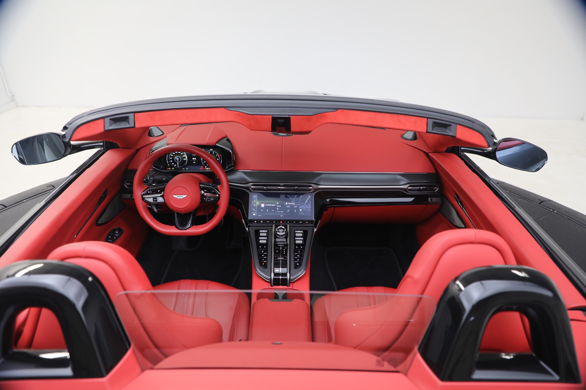 Used-2026-Aston-Martin-Vantage-Roadster