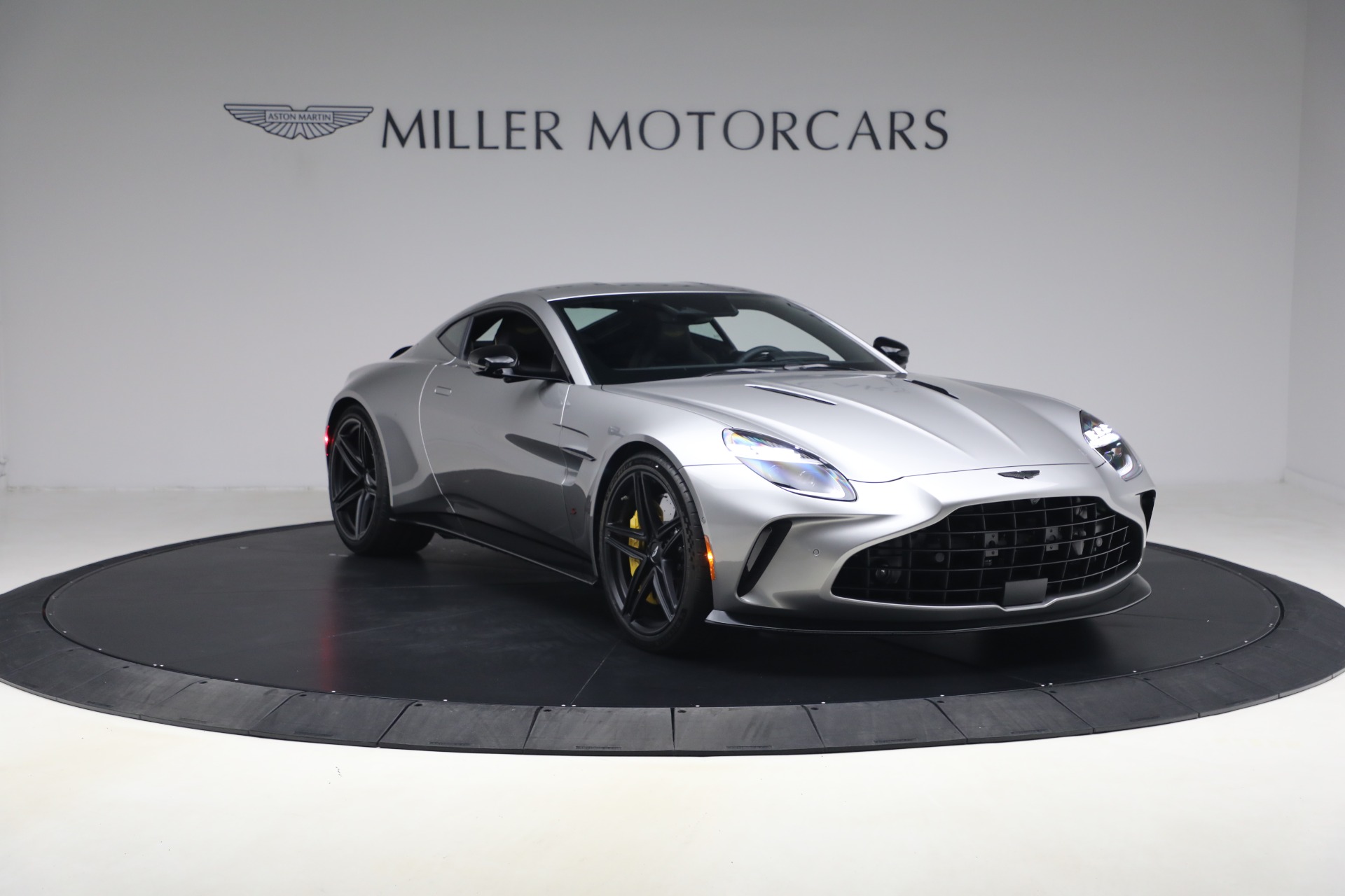 New-2026-Aston-Martin-Vantage-S