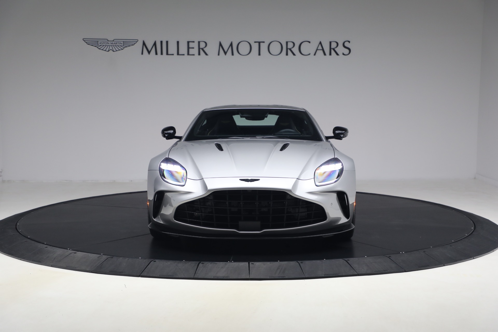 New-2026-Aston-Martin-Vantage-S
