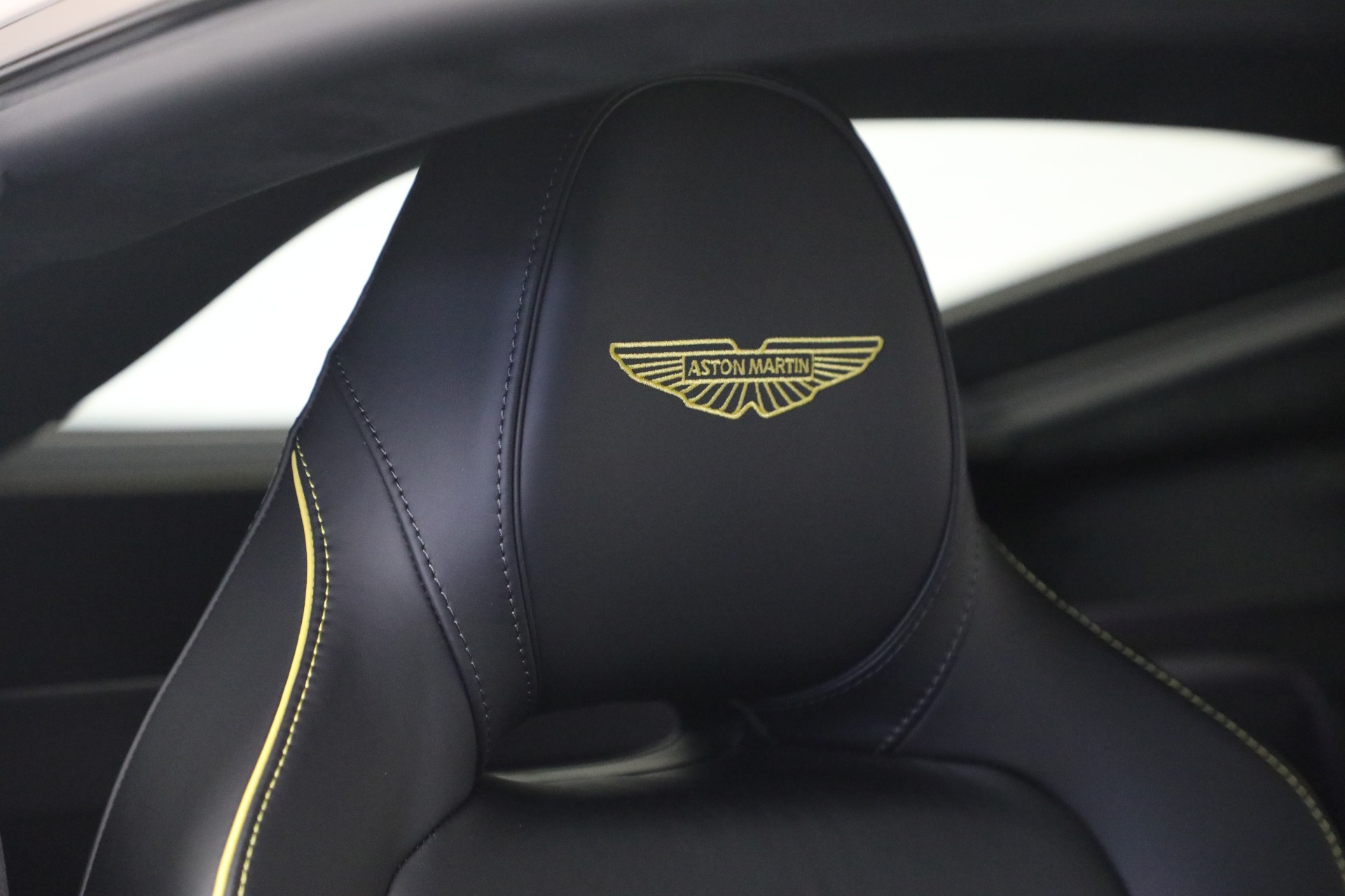 New-2026-Aston-Martin-Vantage-S
