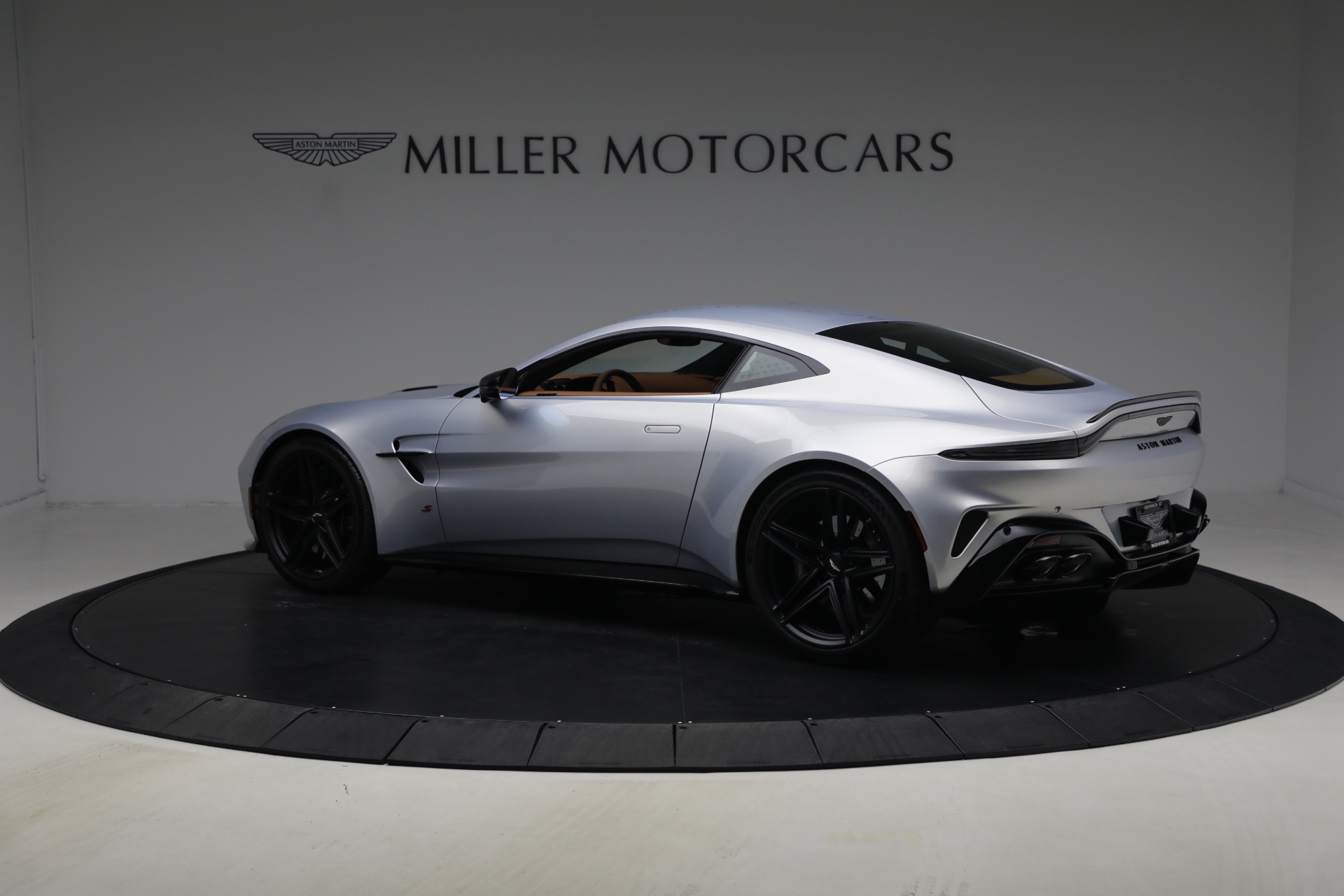 New-2026-Aston-Martin-Vantage-S