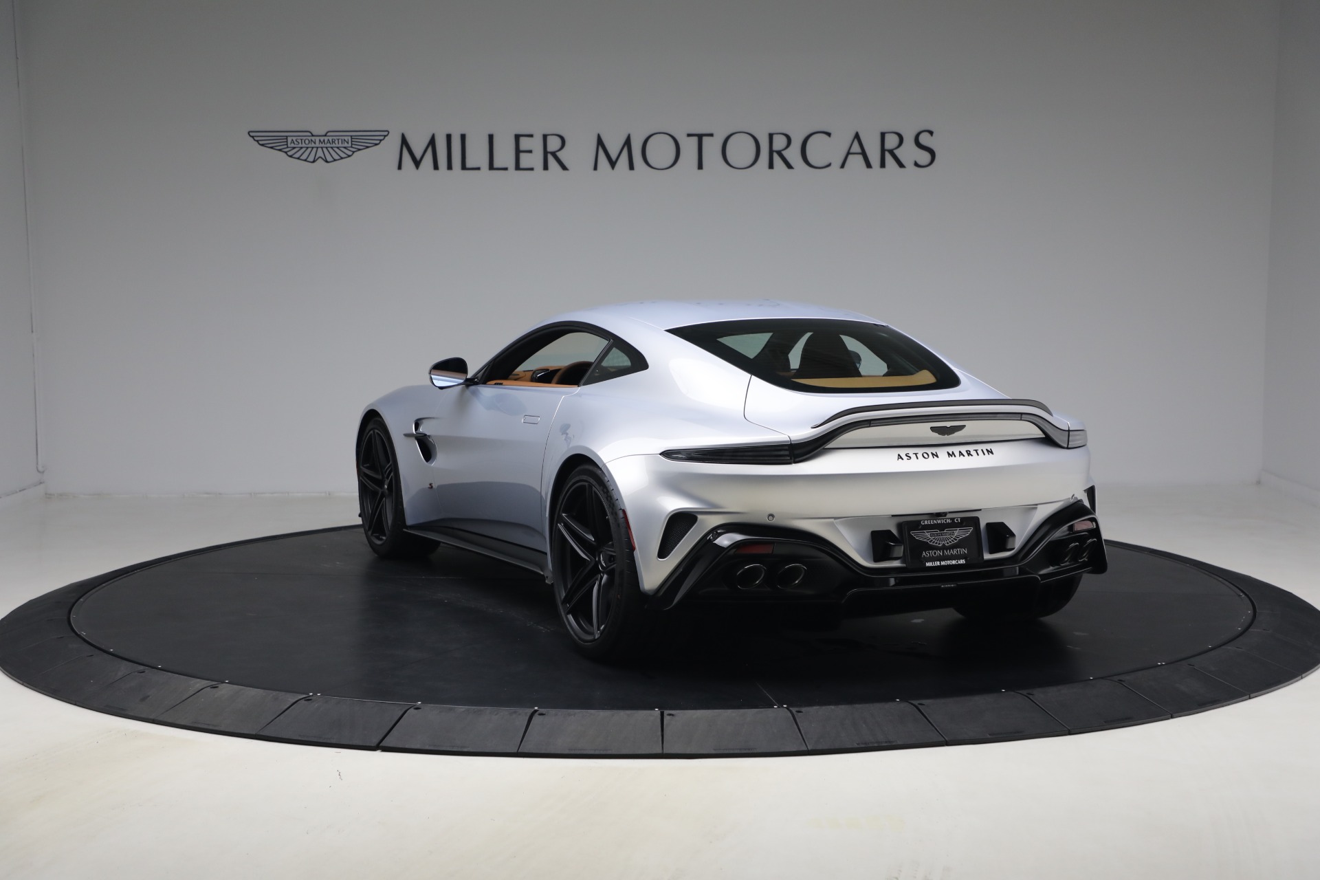 New-2026-Aston-Martin-Vantage-S