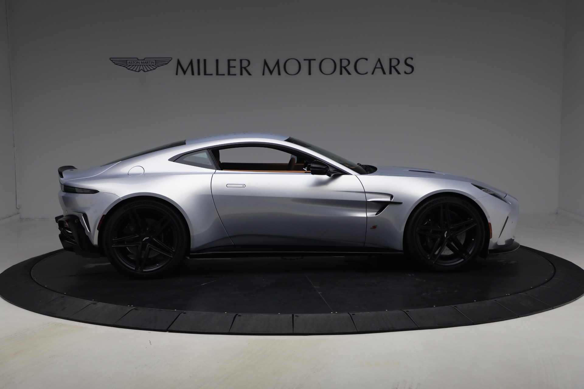 New-2026-Aston-Martin-Vantage-S