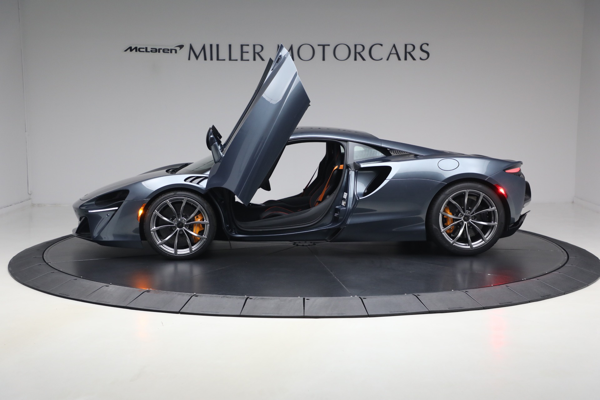 New-2026-McLaren-Artura-Performance