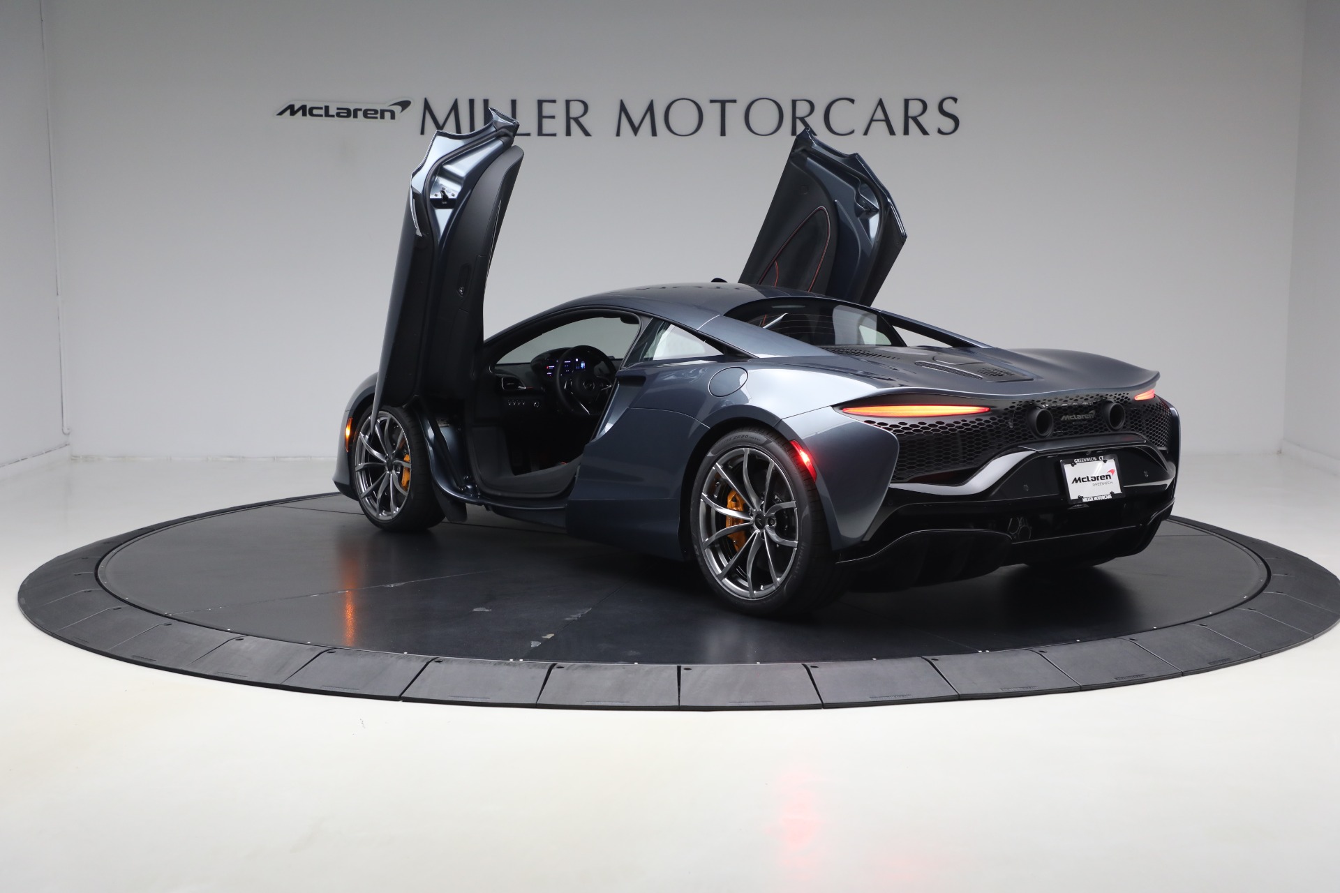 New-2026-McLaren-Artura-Performance