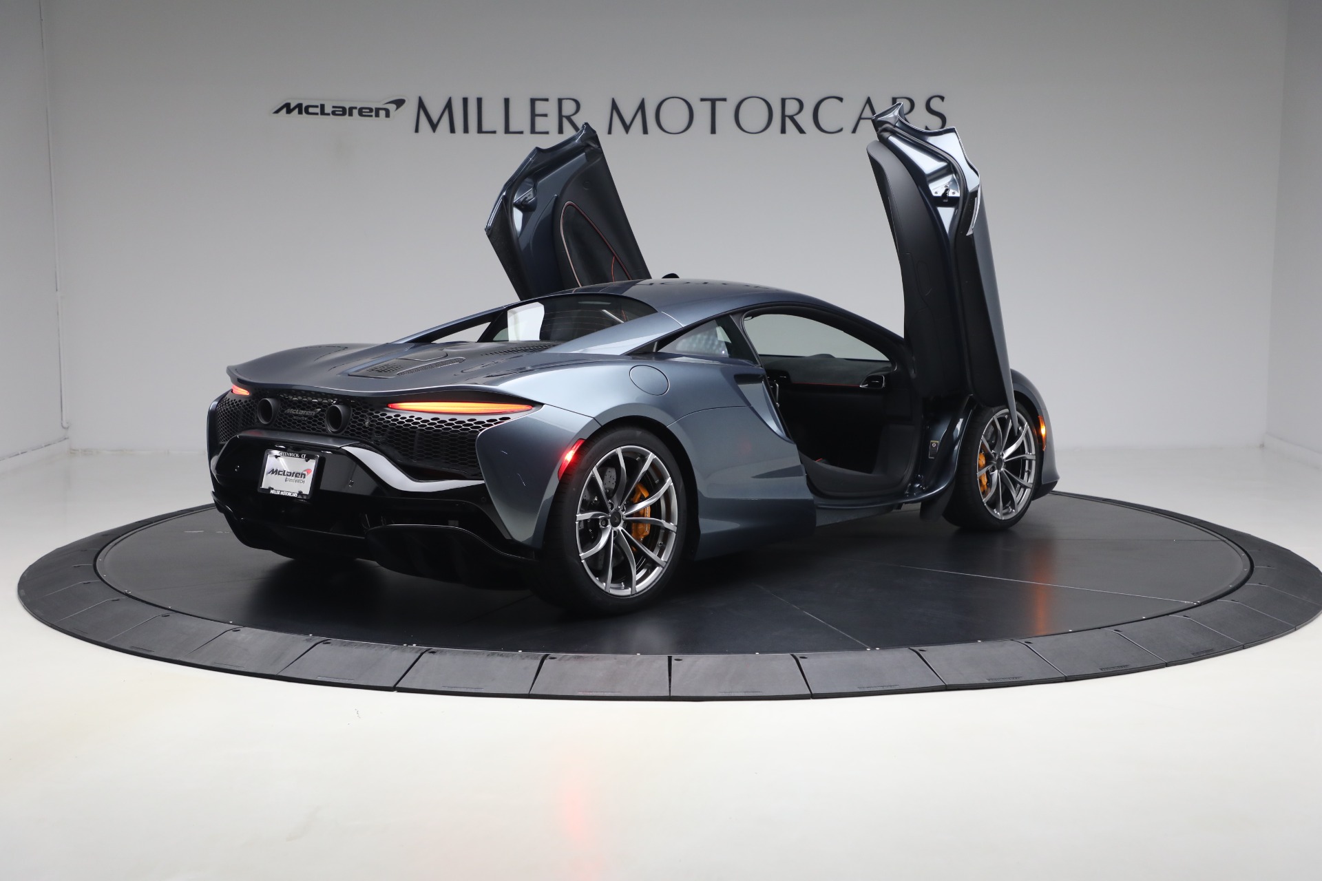 New-2026-McLaren-Artura-Performance