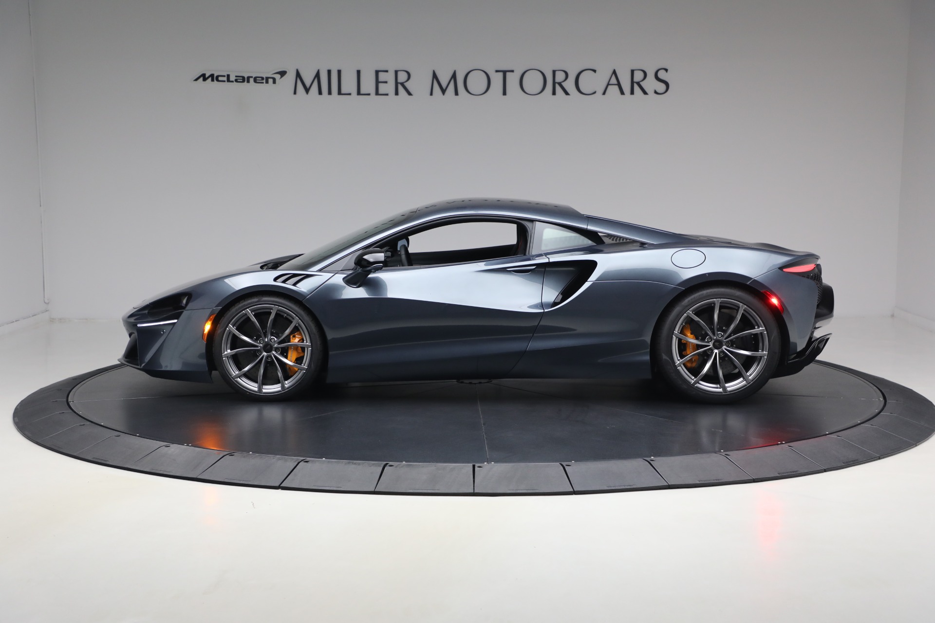 New-2026-McLaren-Artura-Performance