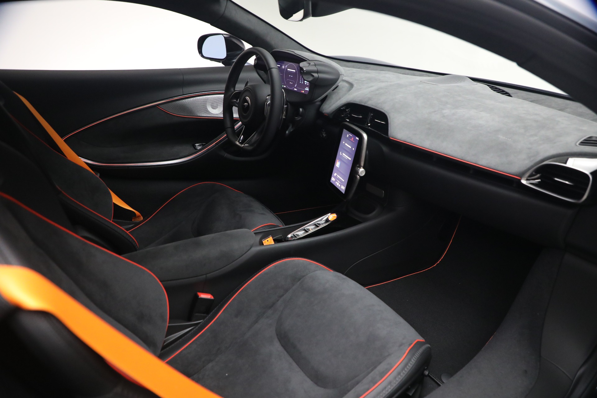 New-2026-McLaren-Artura-Performance