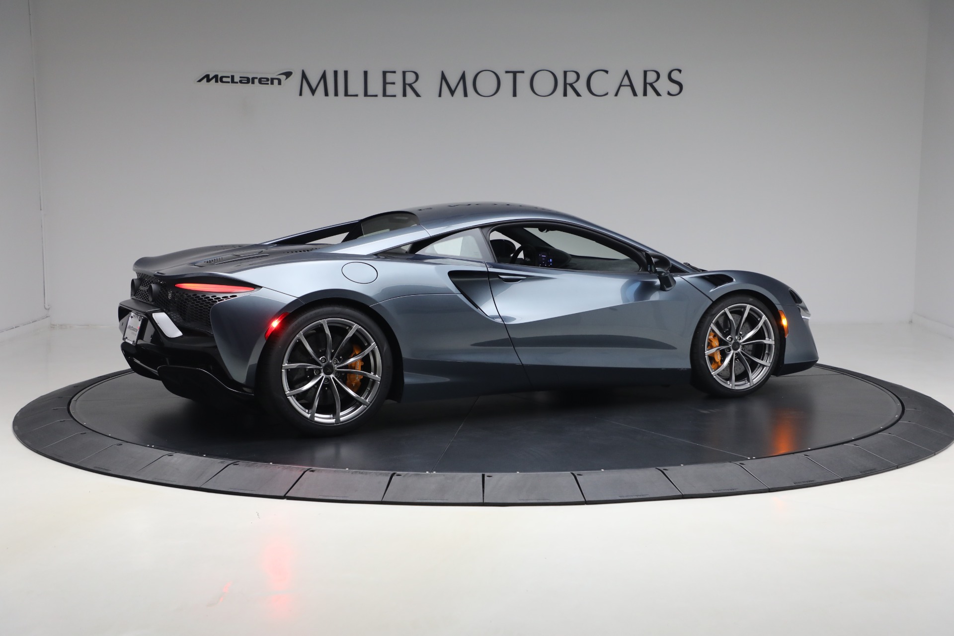 New-2026-McLaren-Artura-Performance