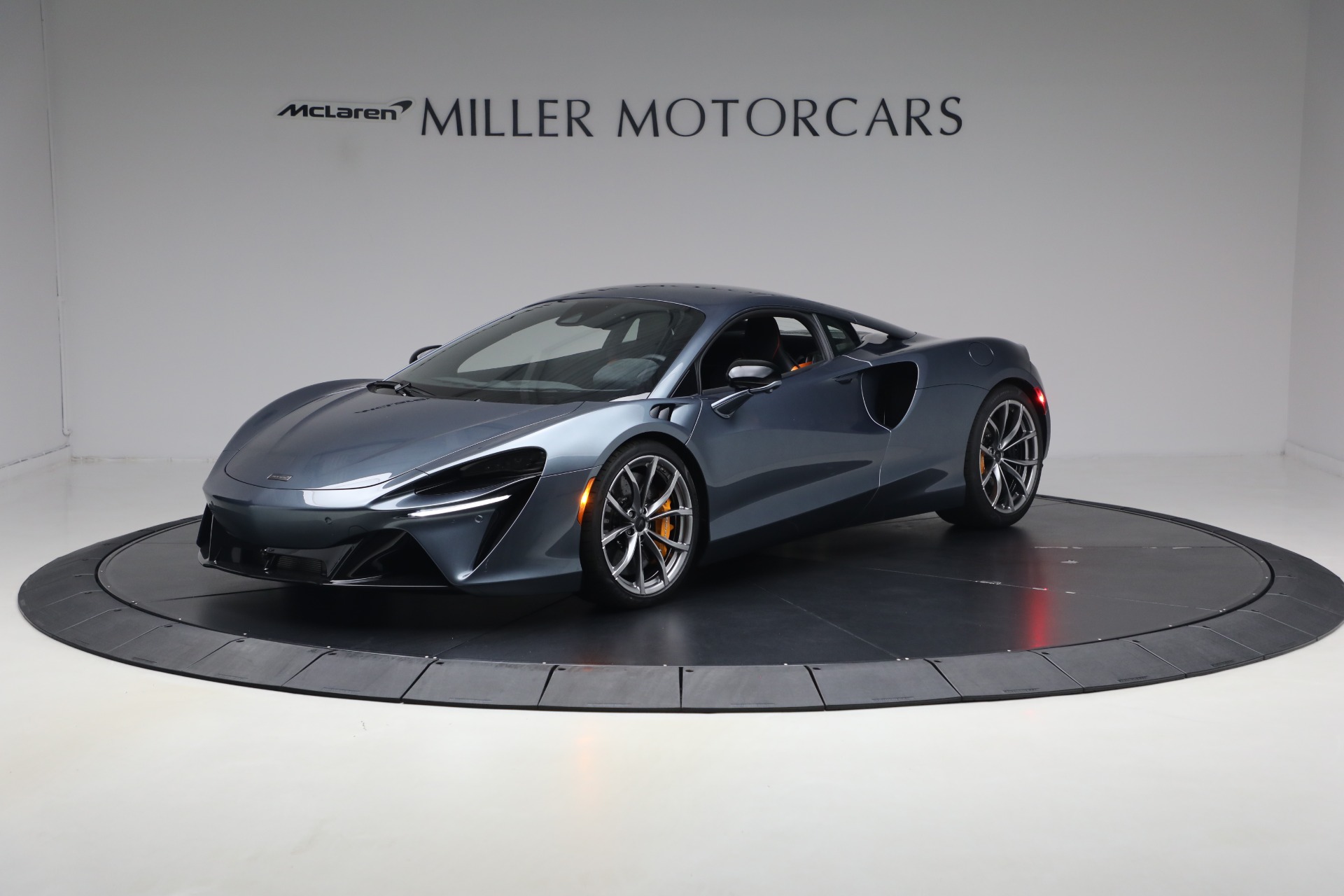 New-2026-McLaren-Artura-Performance