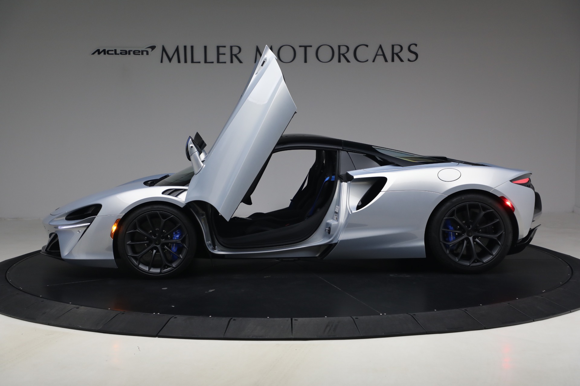 New-2026-McLaren-Artura-Spider-Performance
