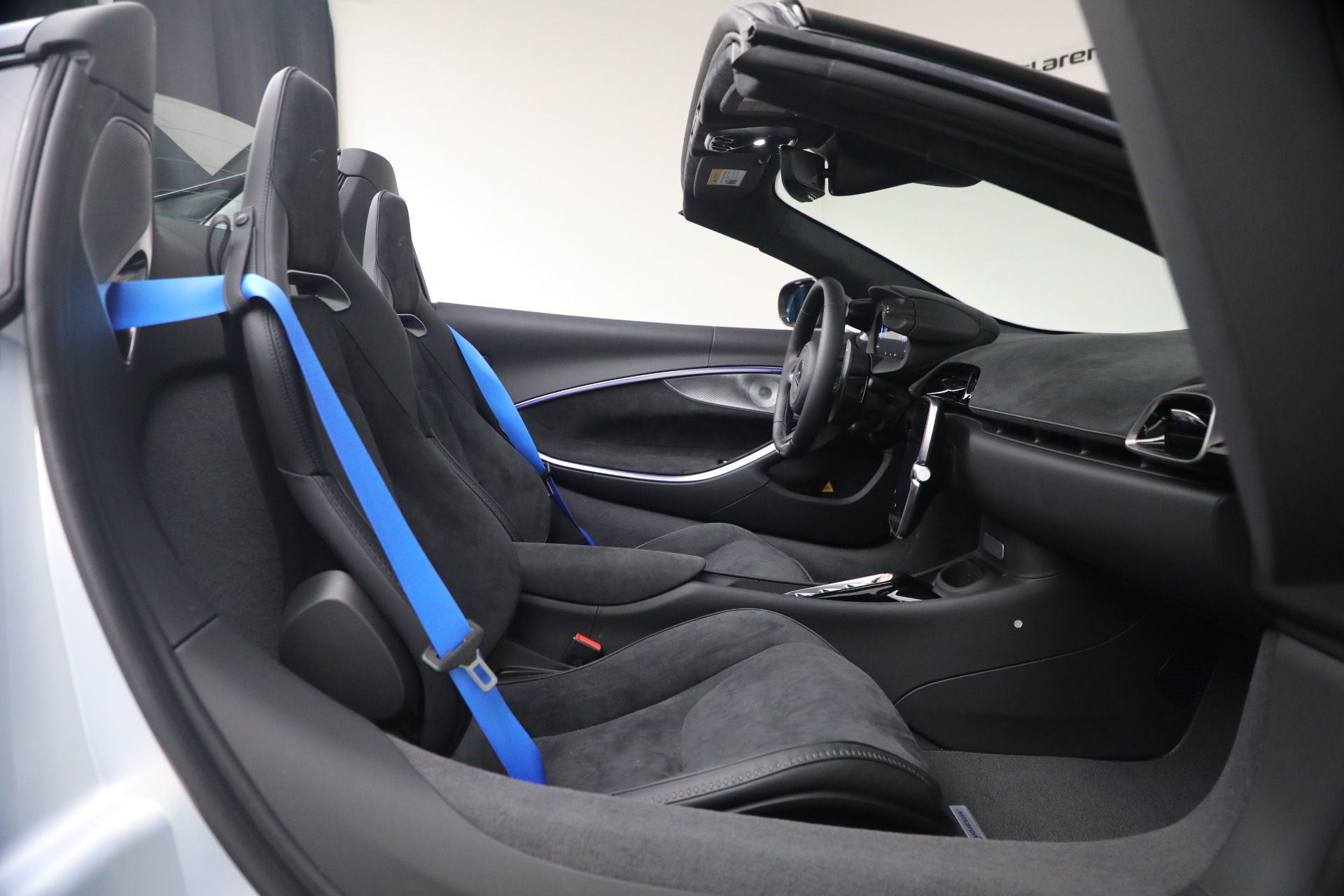 New-2026-McLaren-Artura-Spider-Performance