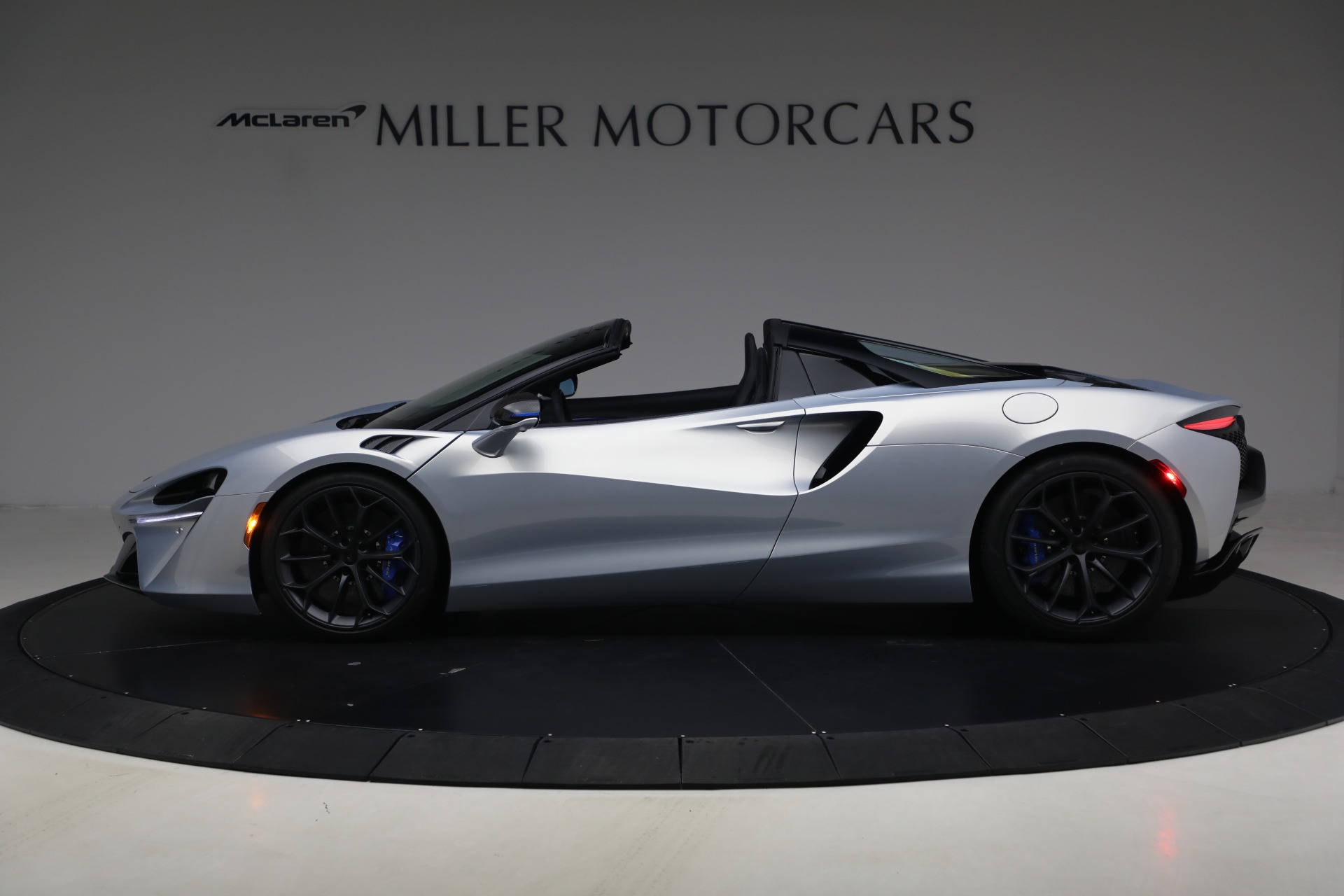 New-2026-McLaren-Artura-Spider-Performance