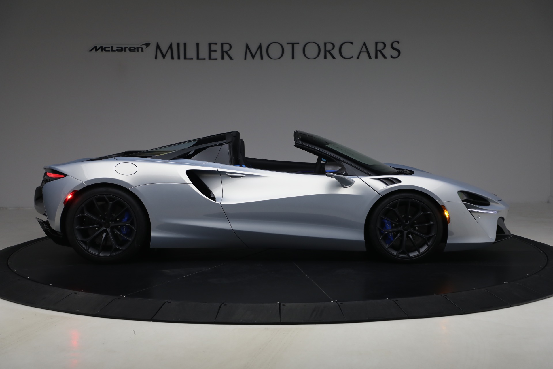 New-2026-McLaren-Artura-Spider-Performance