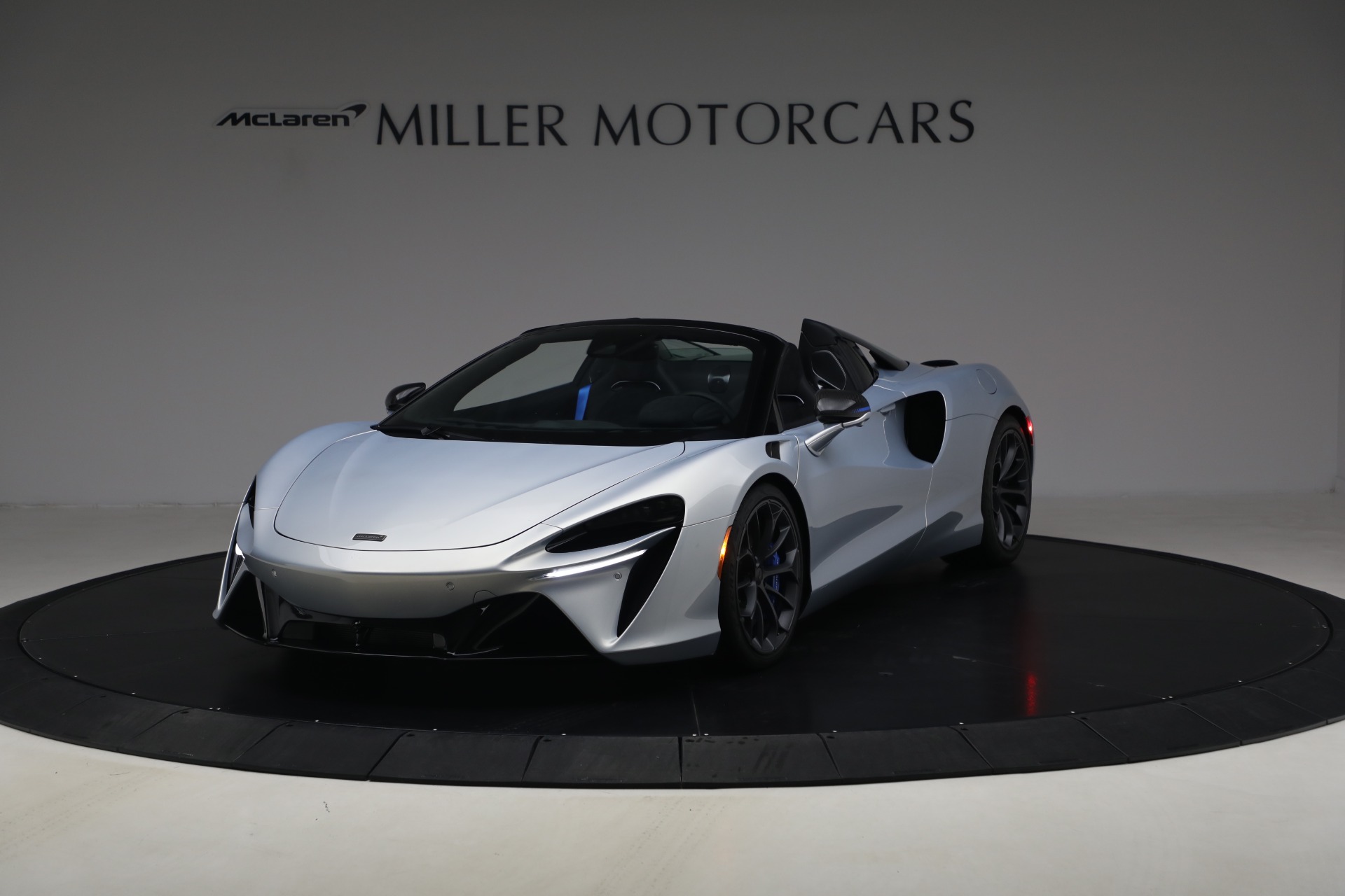 New-2026-McLaren-Artura-Spider-Performance