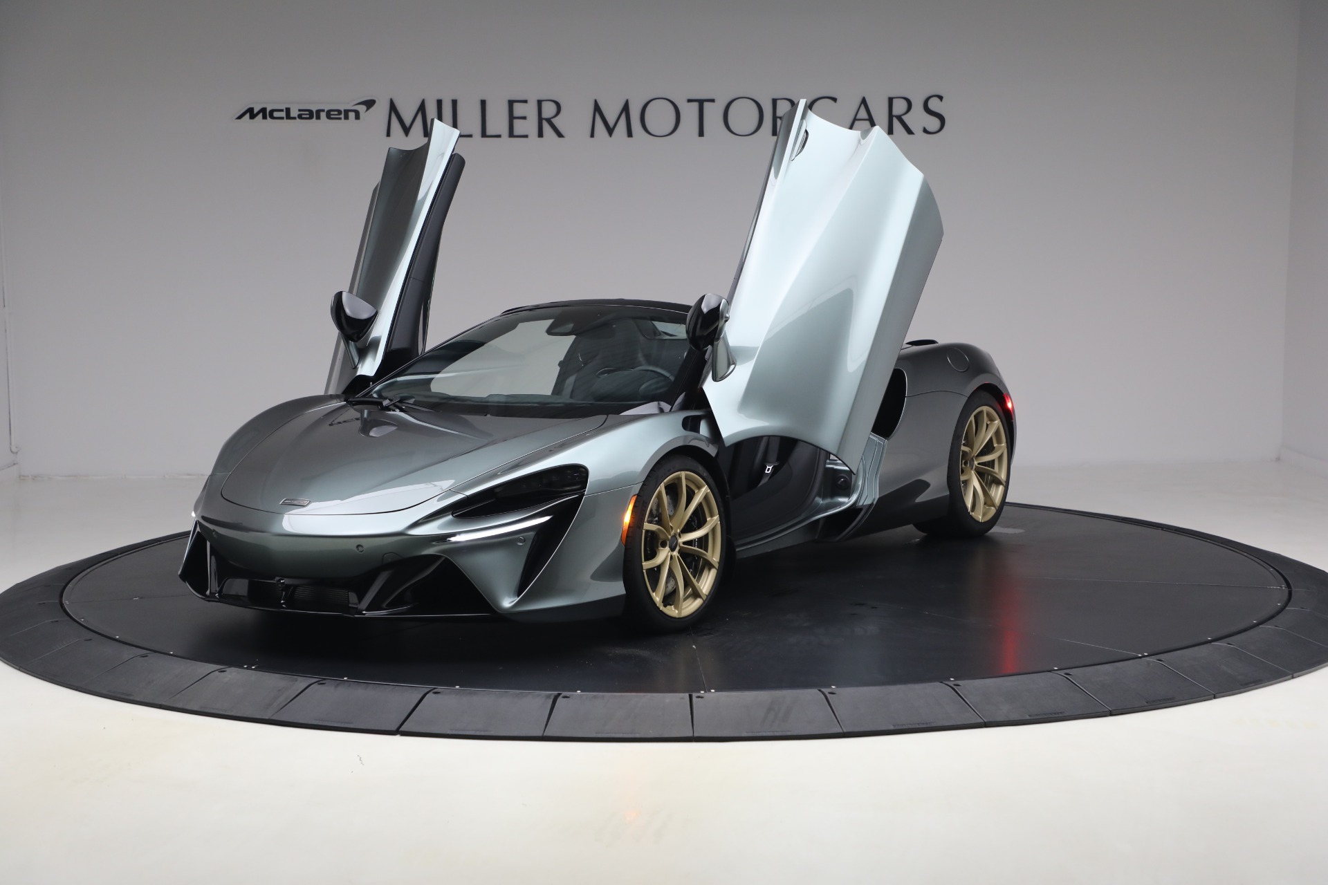 New-2026-McLaren-Artura-Spider-Performance