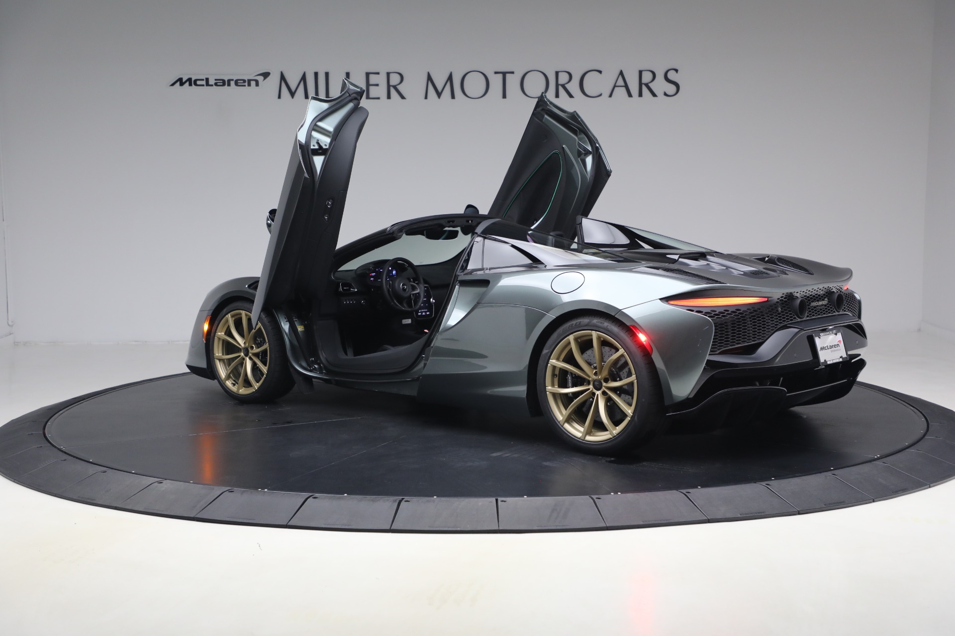 New-2026-McLaren-Artura-Spider-Performance