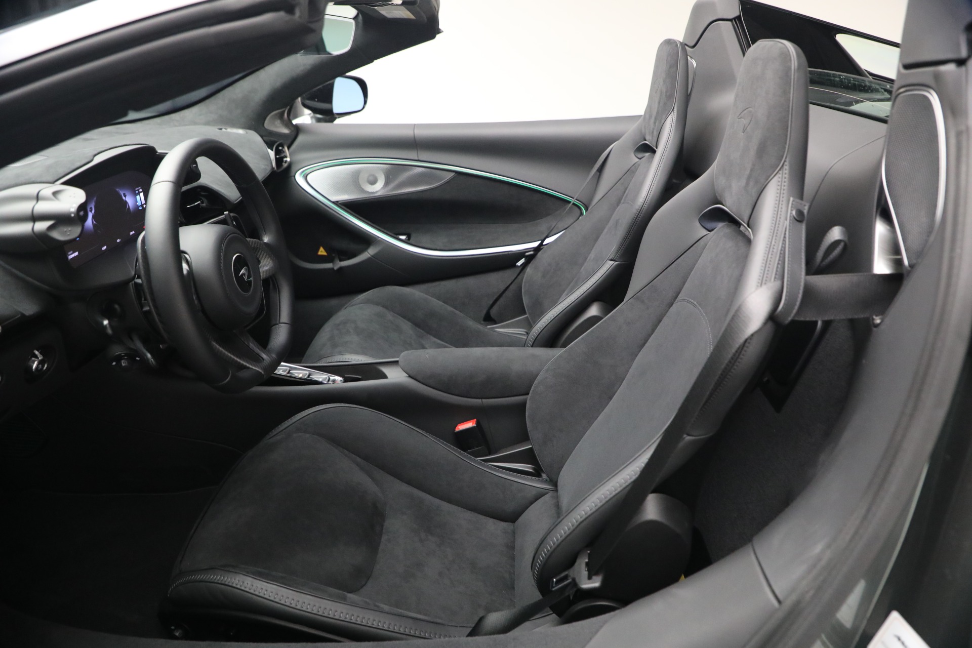 New-2026-McLaren-Artura-Spider-Performance