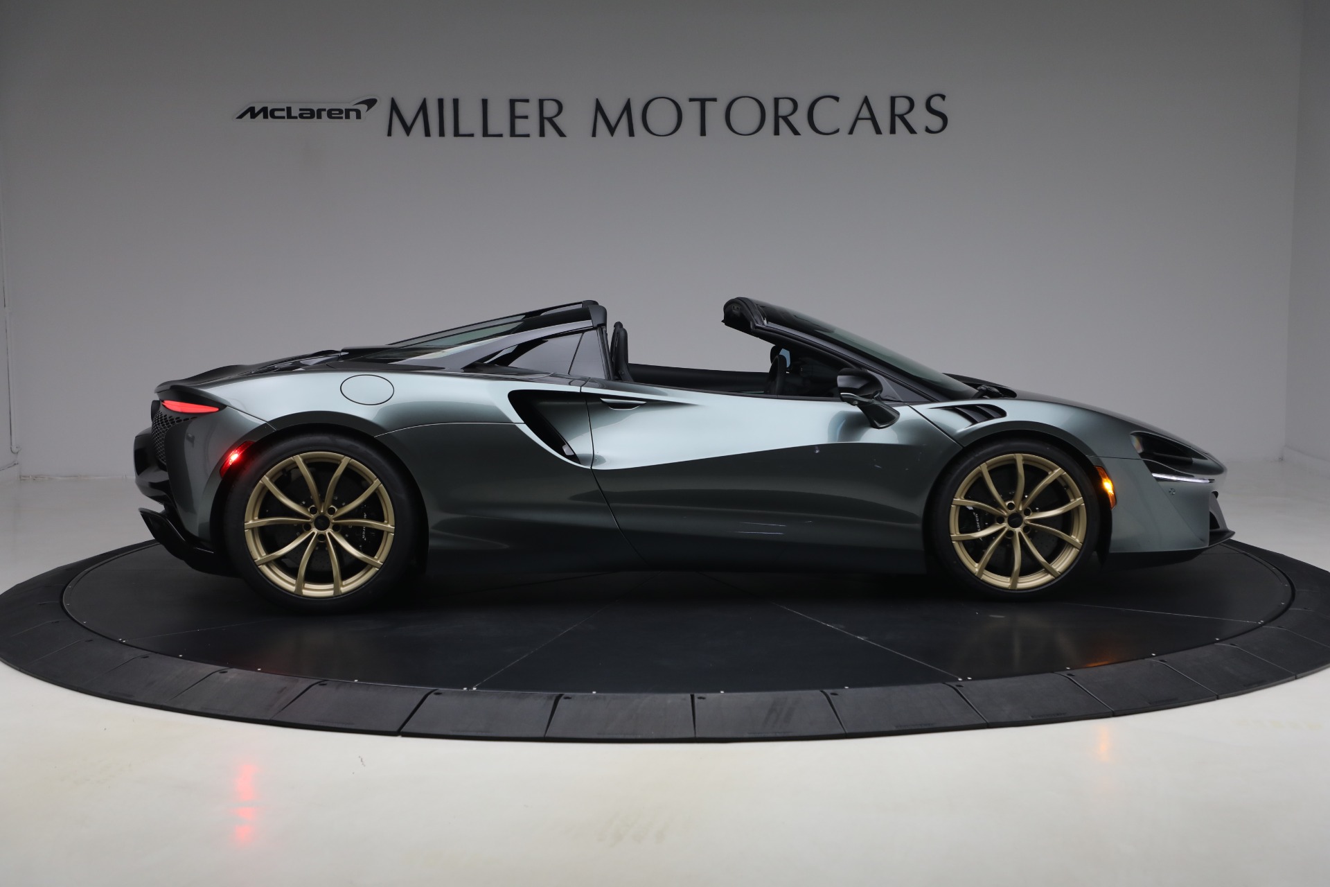 New-2026-McLaren-Artura-Spider-Performance
