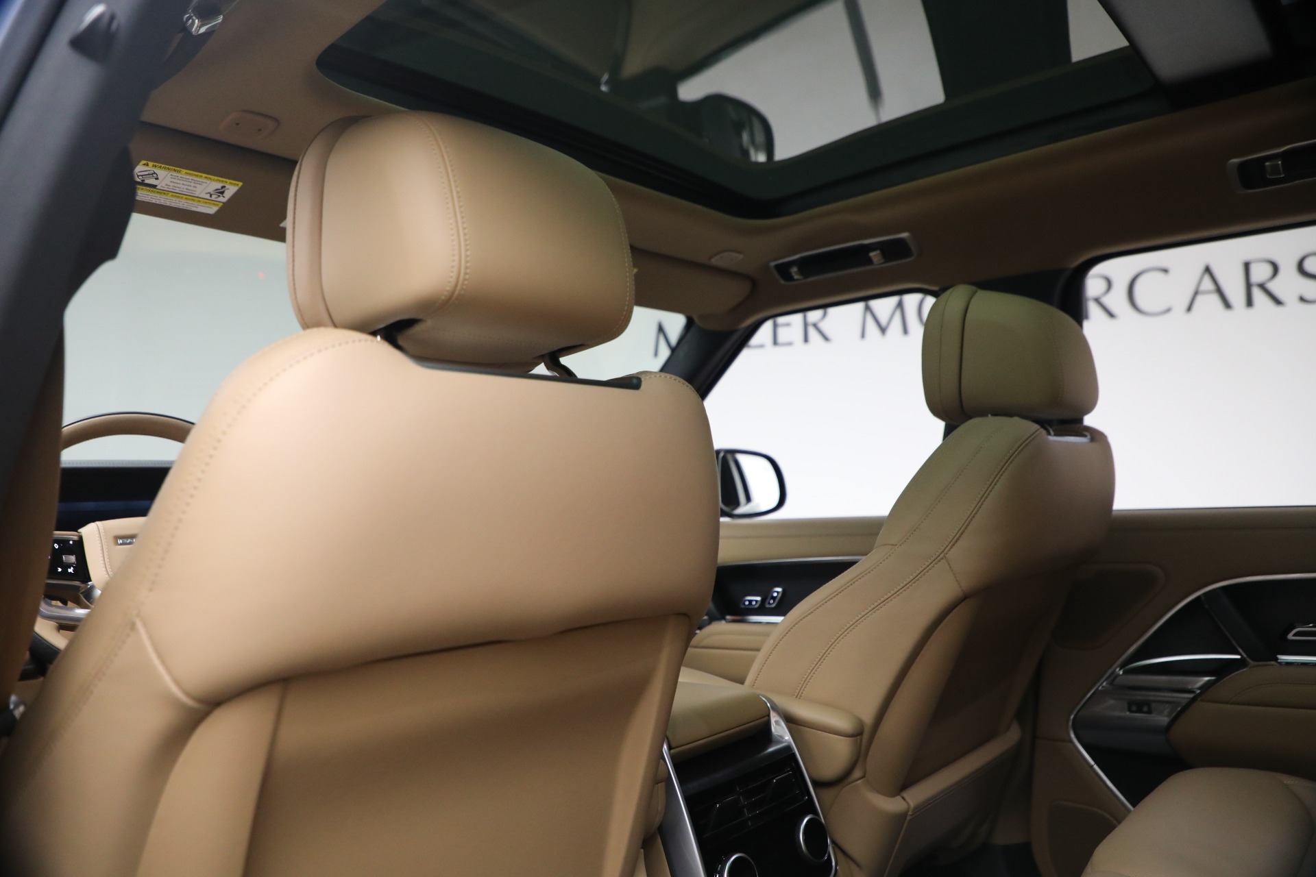 Used-2025-Land-Rover-Range-Rover-P530-SE