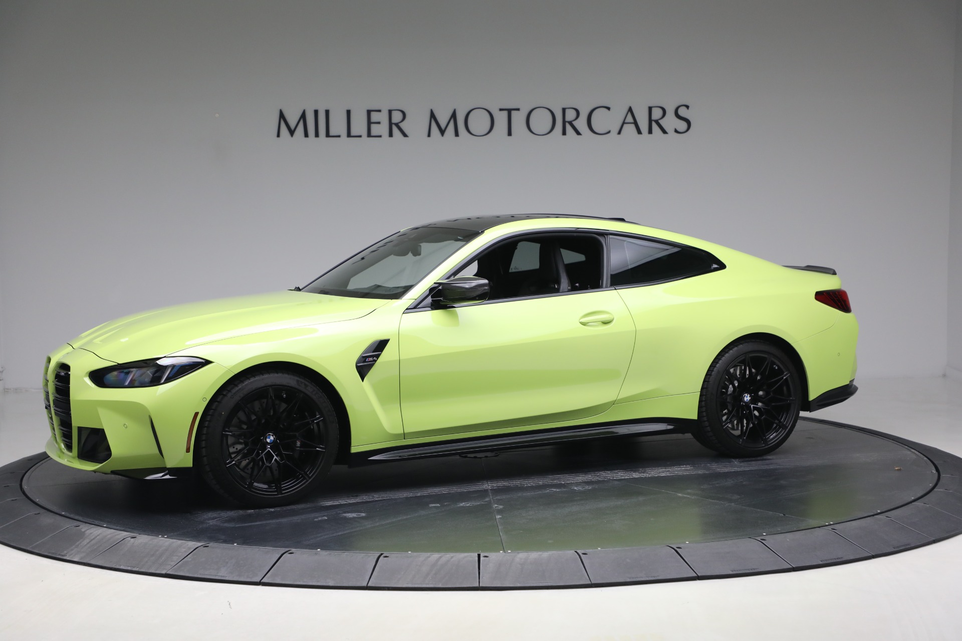 Used-2025-BMW-M4