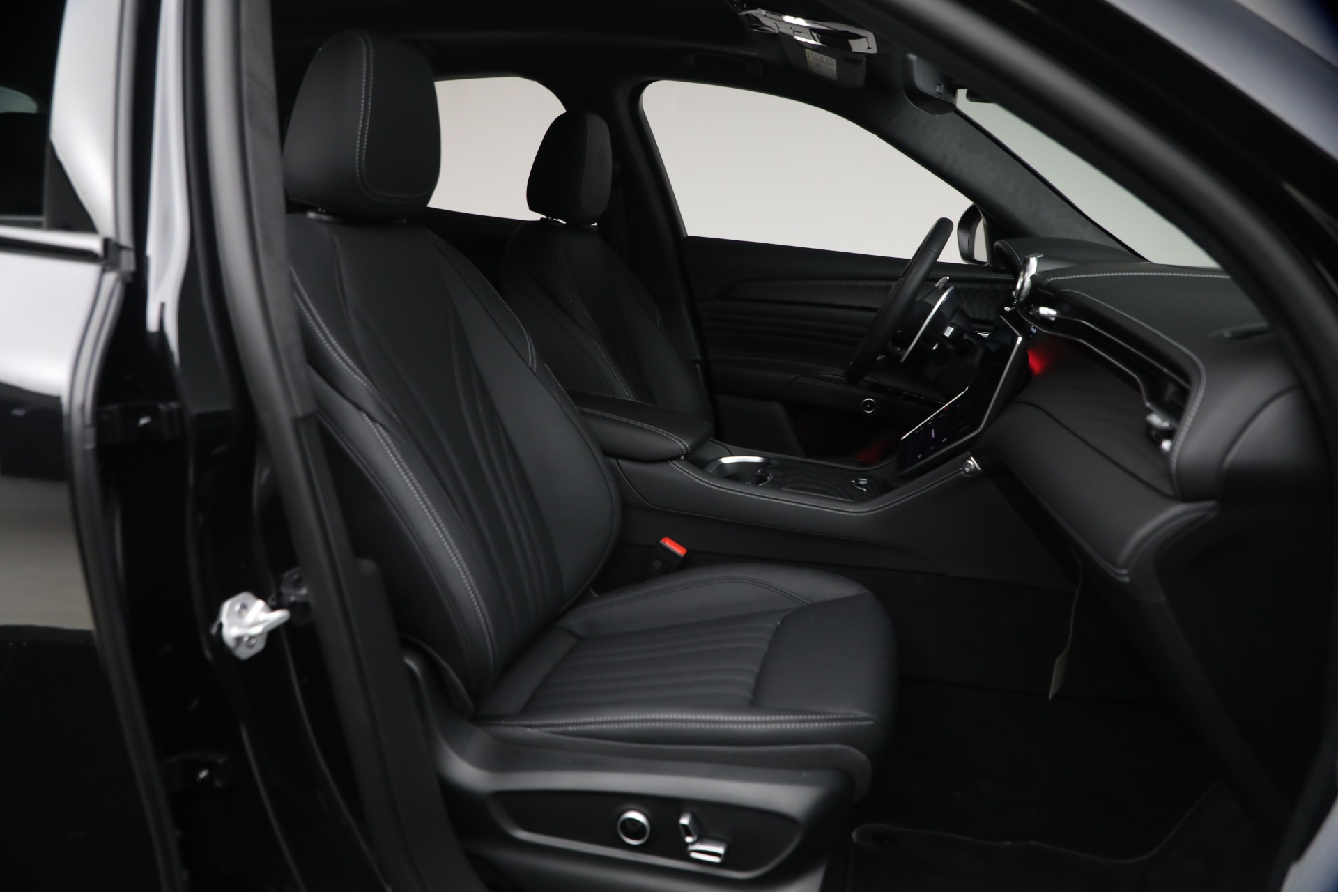 Used-2026-Maserati-Grecale-Modena-V6