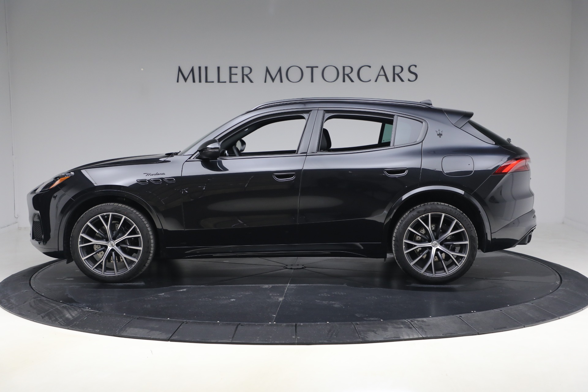 Used-2026-Maserati-Grecale-Modena-V6