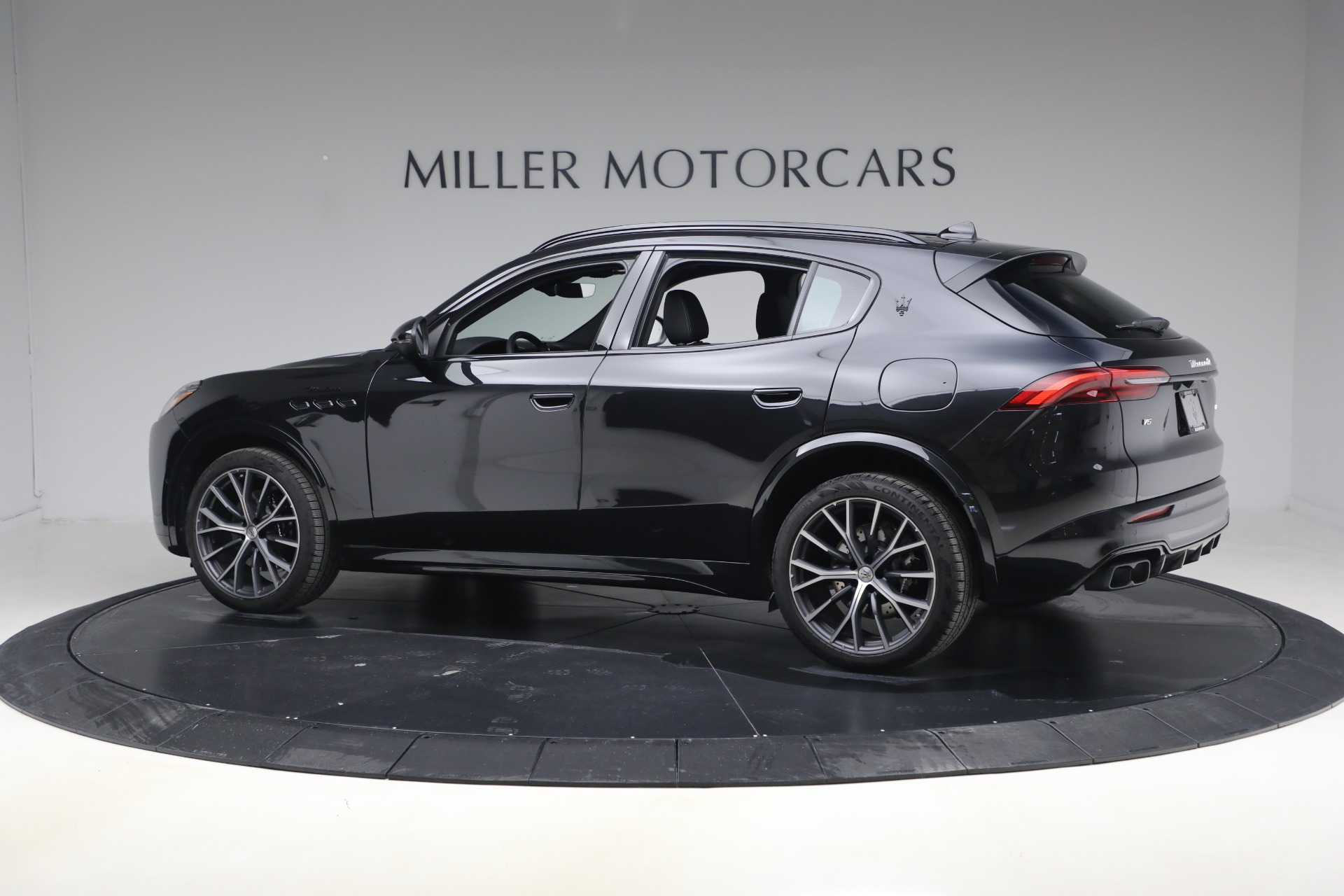 Used-2026-Maserati-Grecale-Modena-V6