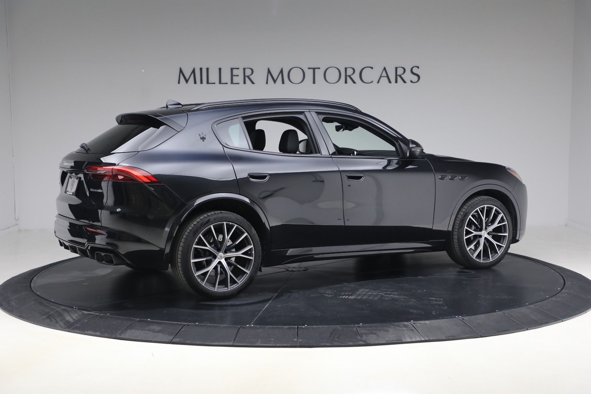 Used-2026-Maserati-Grecale-Modena-V6