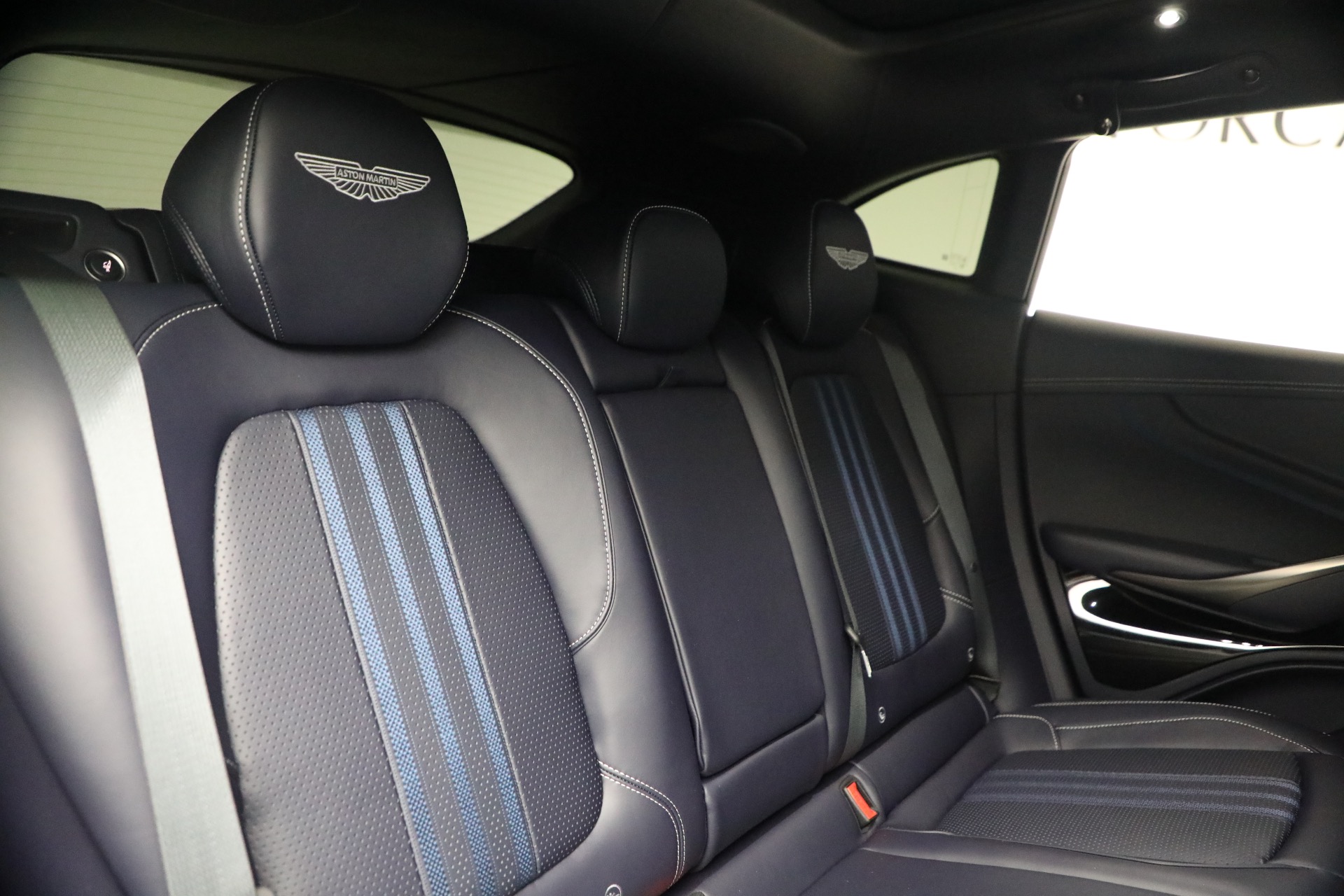 New-2026-Aston-Martin-DBX-707