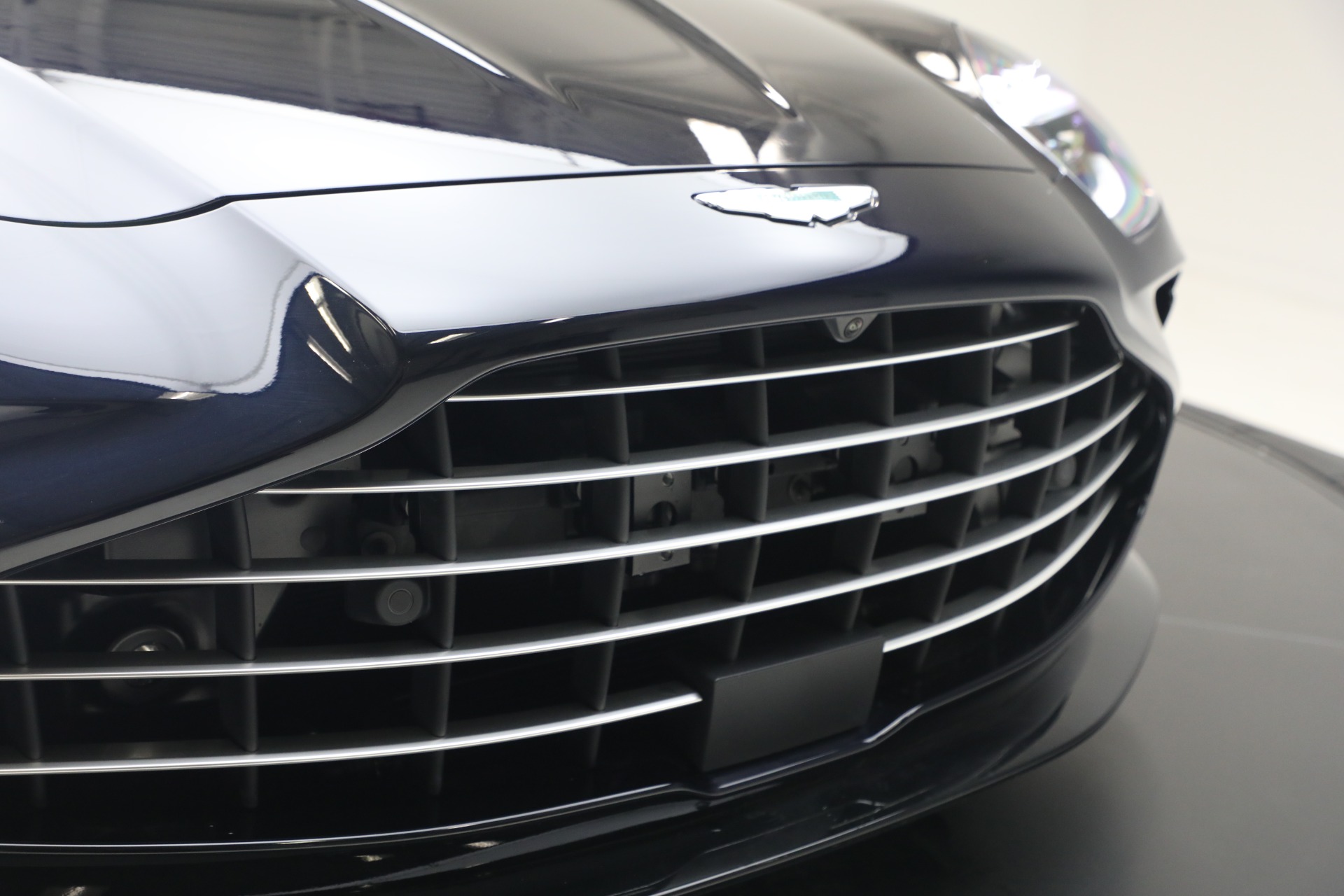 New-2026-Aston-Martin-Vantage-Roadster