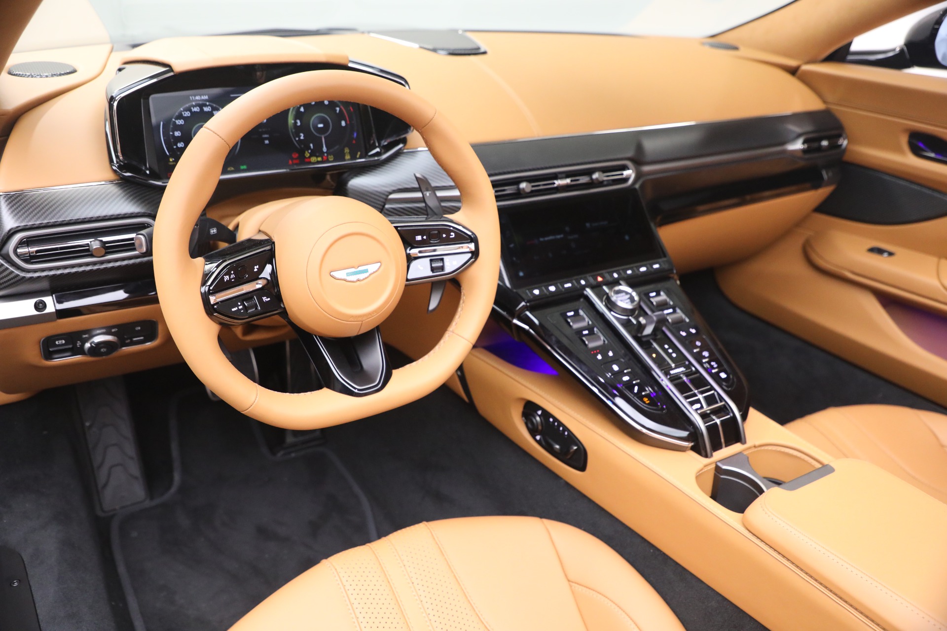 New-2026-Aston-Martin-Vantage-Roadster