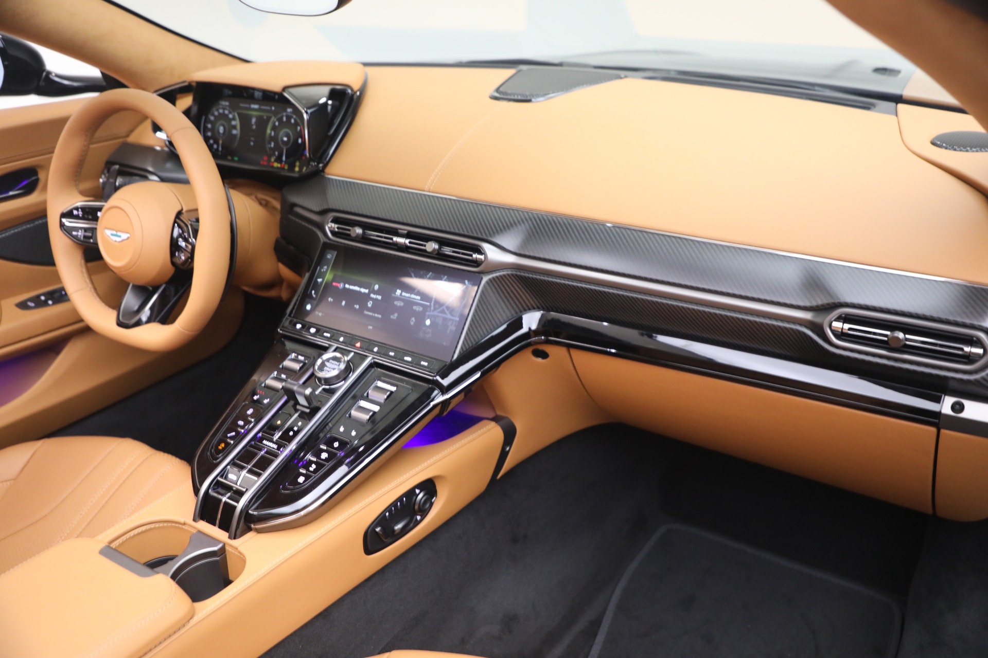 New-2026-Aston-Martin-Vantage-Roadster