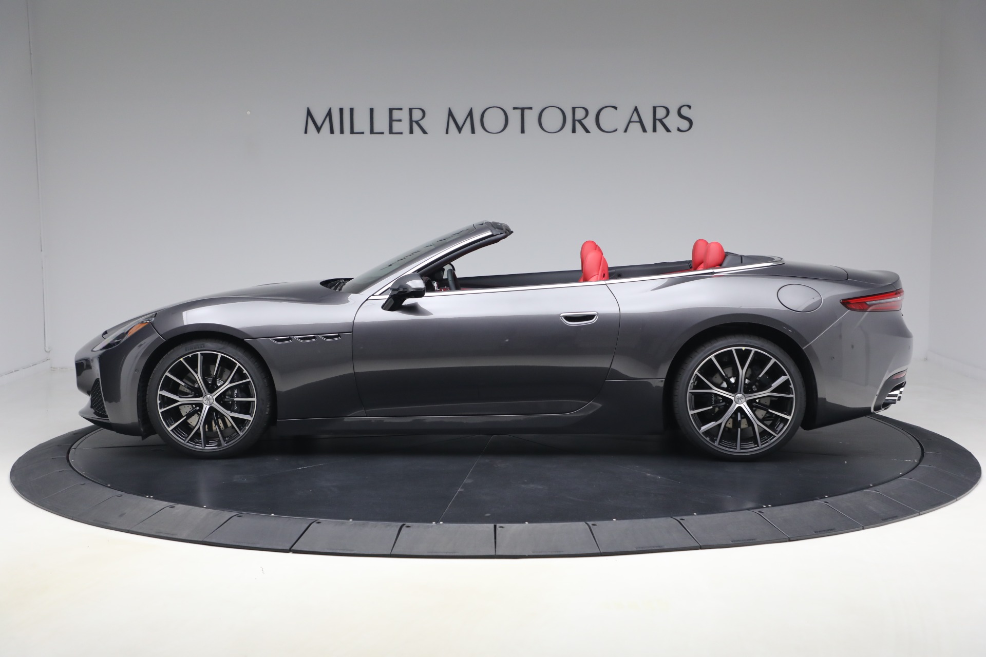 New-2026-Maserati-GranCabrio-Modena