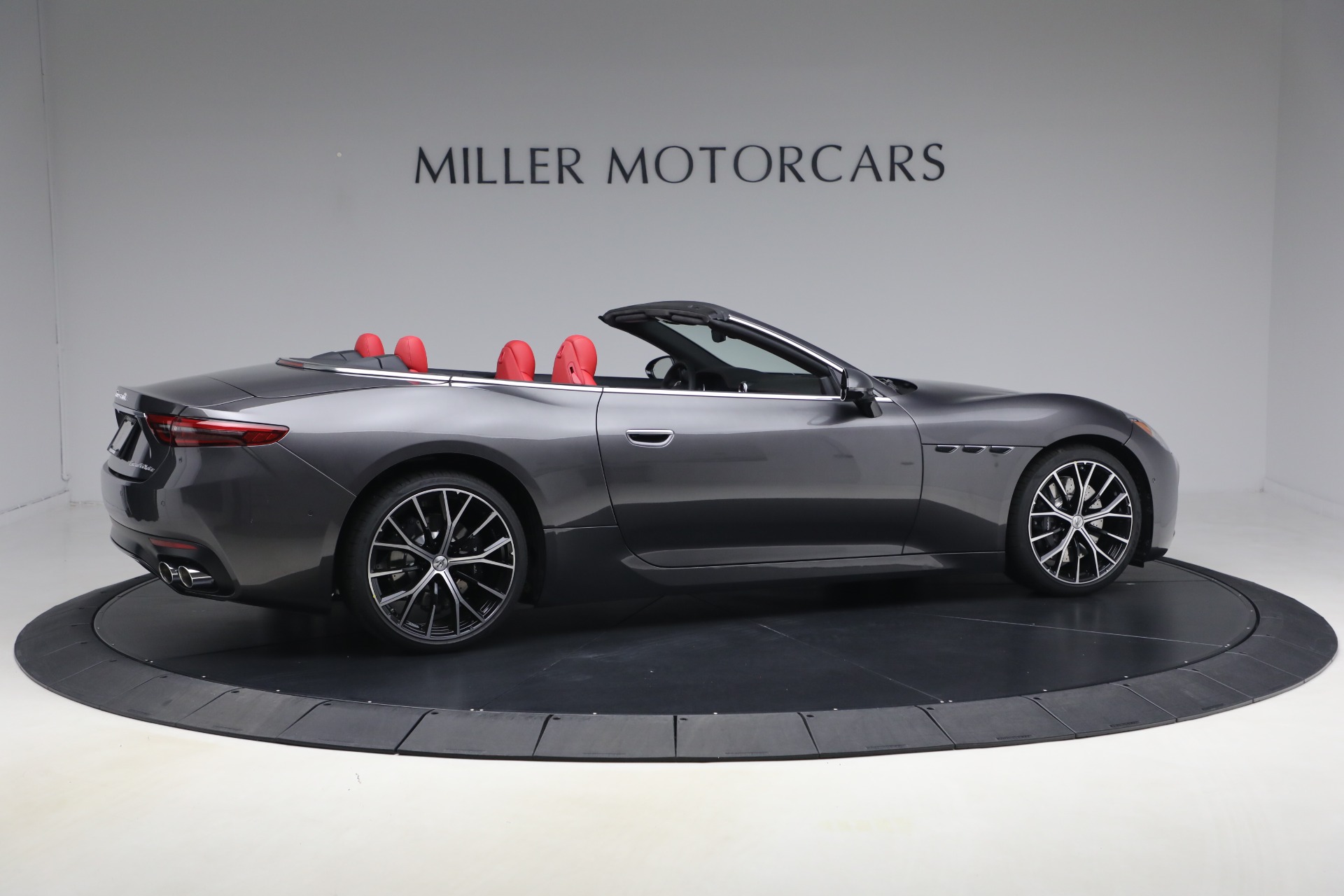 New-2026-Maserati-GranCabrio-Modena
