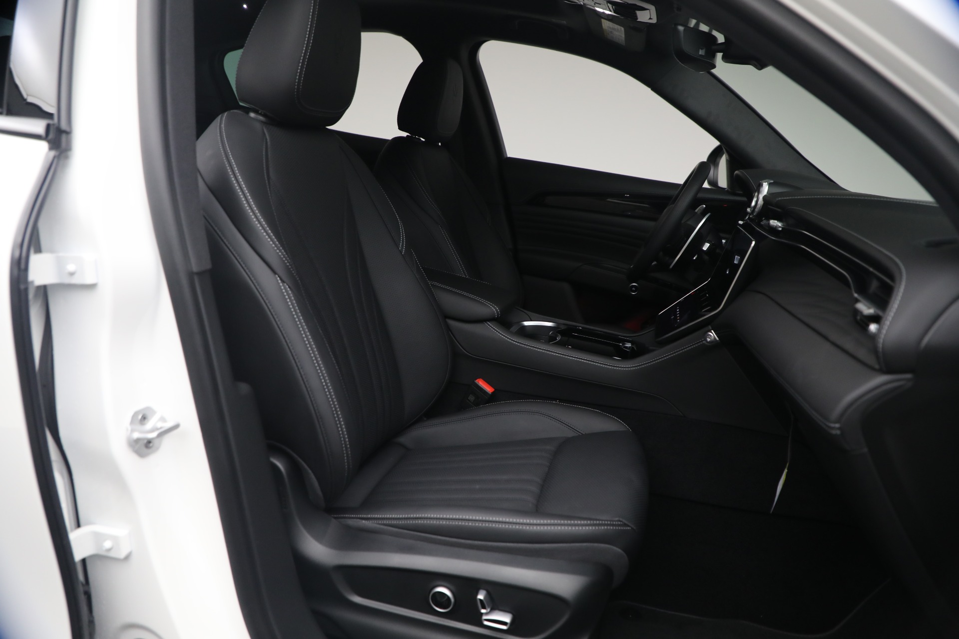 Used-2026-Maserati-Grecale-Modena