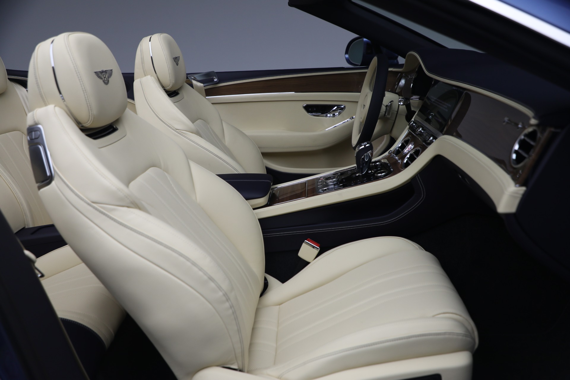 New-2026-Bentley-Continental-GTC