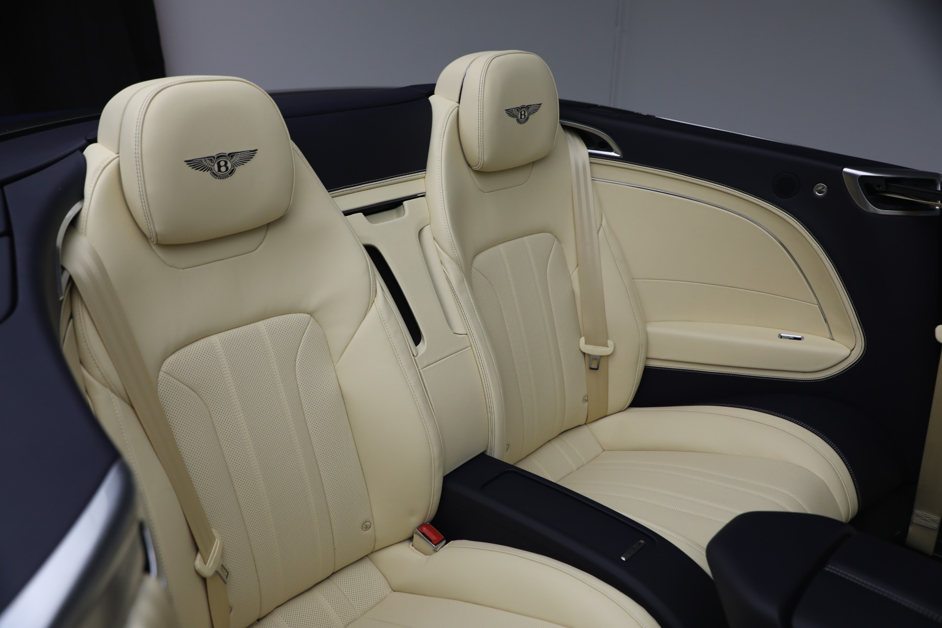 New-2026-Bentley-Continental-GTC