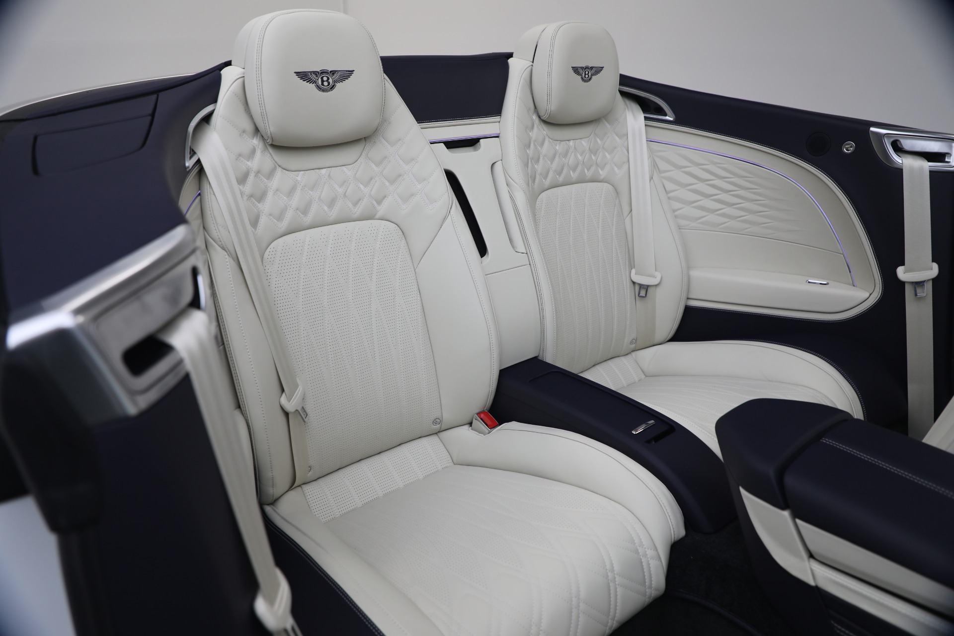 New-2026-Bentley-Continental-GTC-Azure