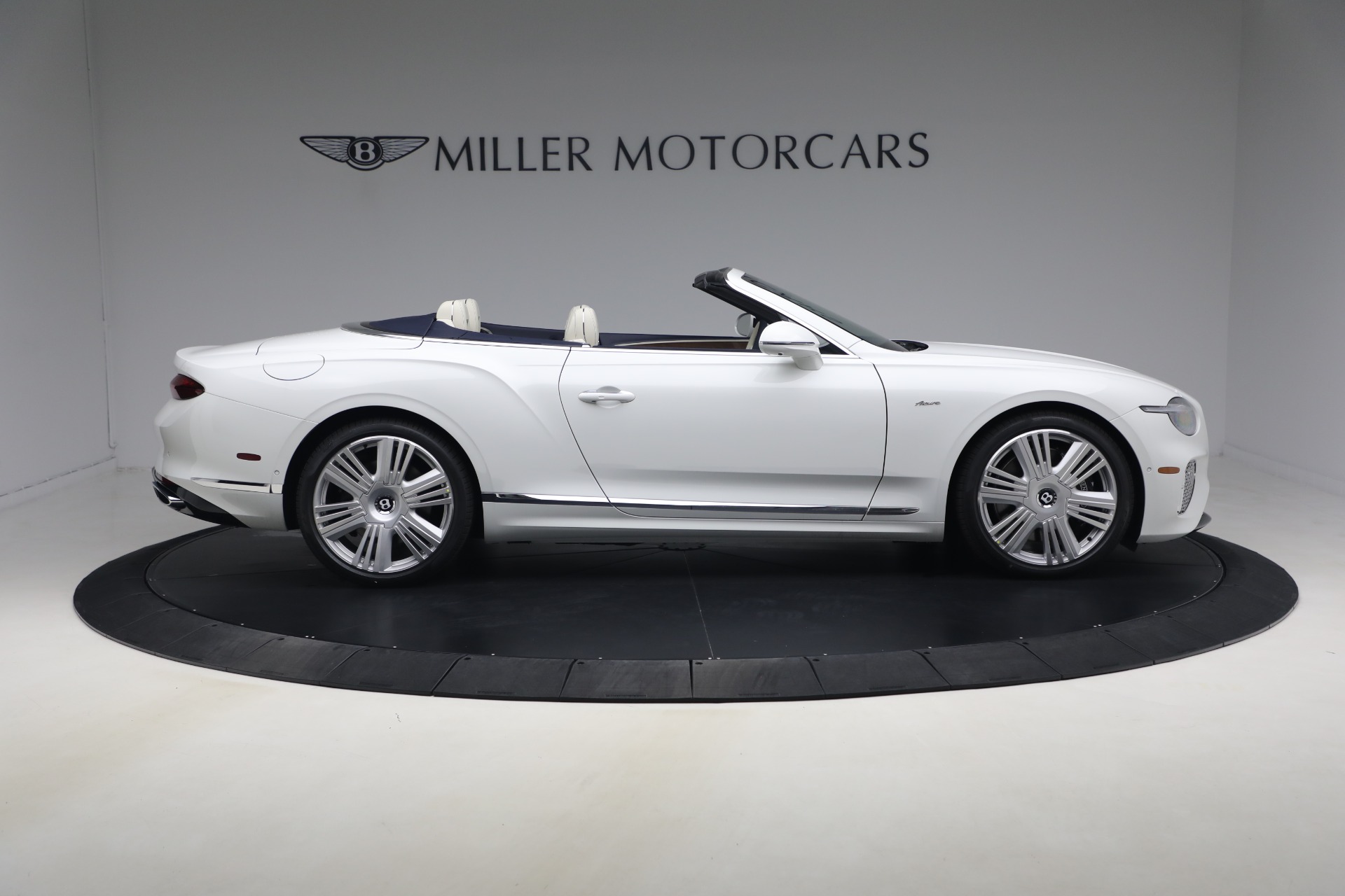 New-2026-Bentley-Continental-GTC-Azure