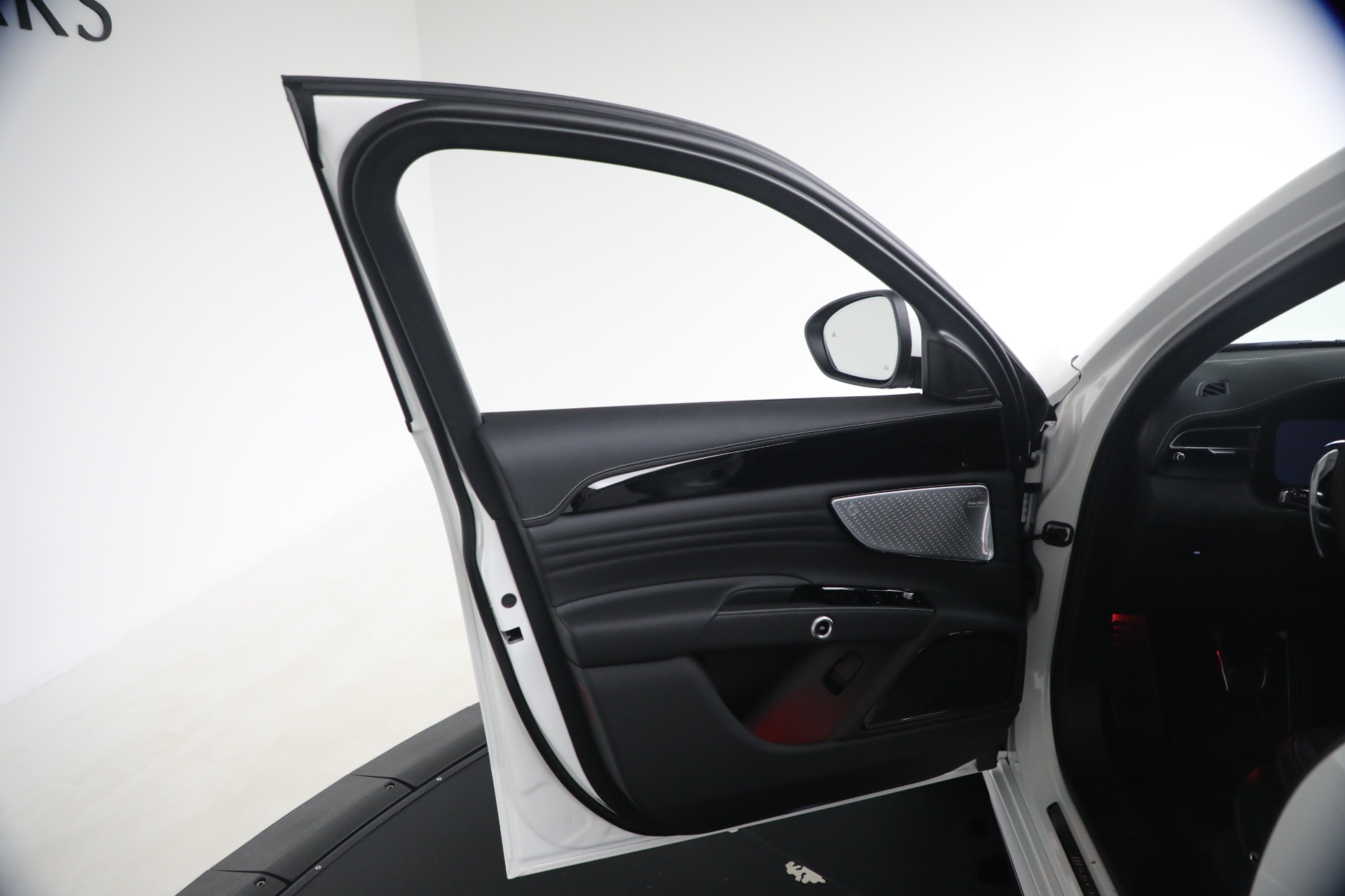 Used-2026-Maserati-Grecale-Modena