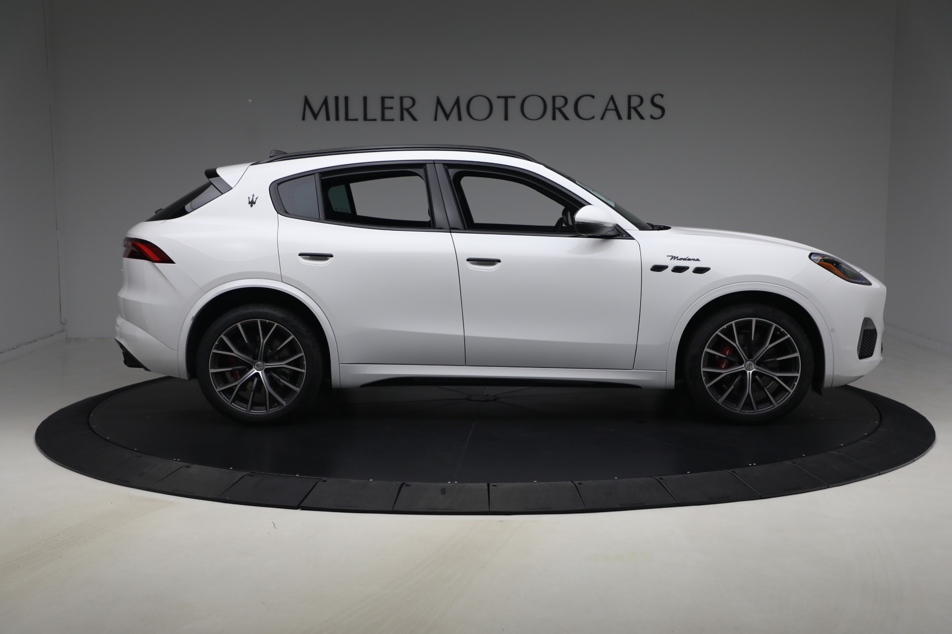 Used-2026-Maserati-Grecale-Modena-V6